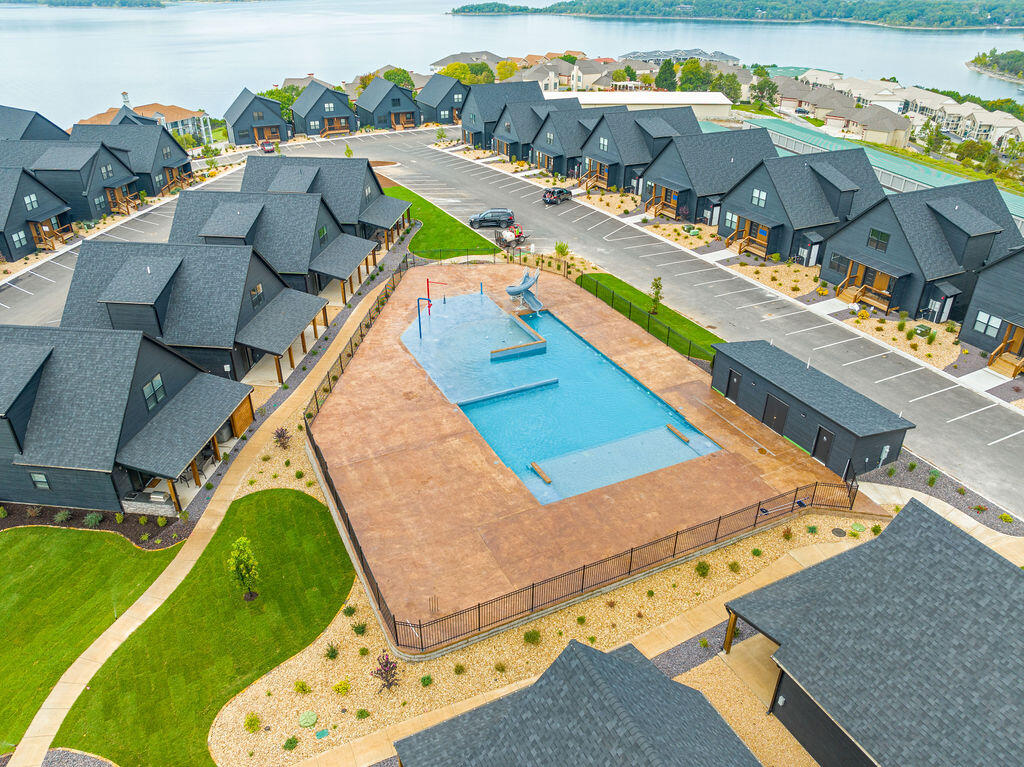 Rocky Shores Lodge - Residential
