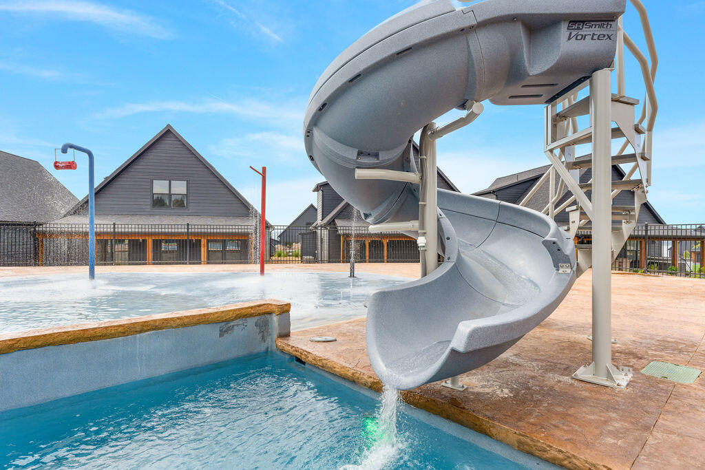 Rocky Shores Lodge - Residential