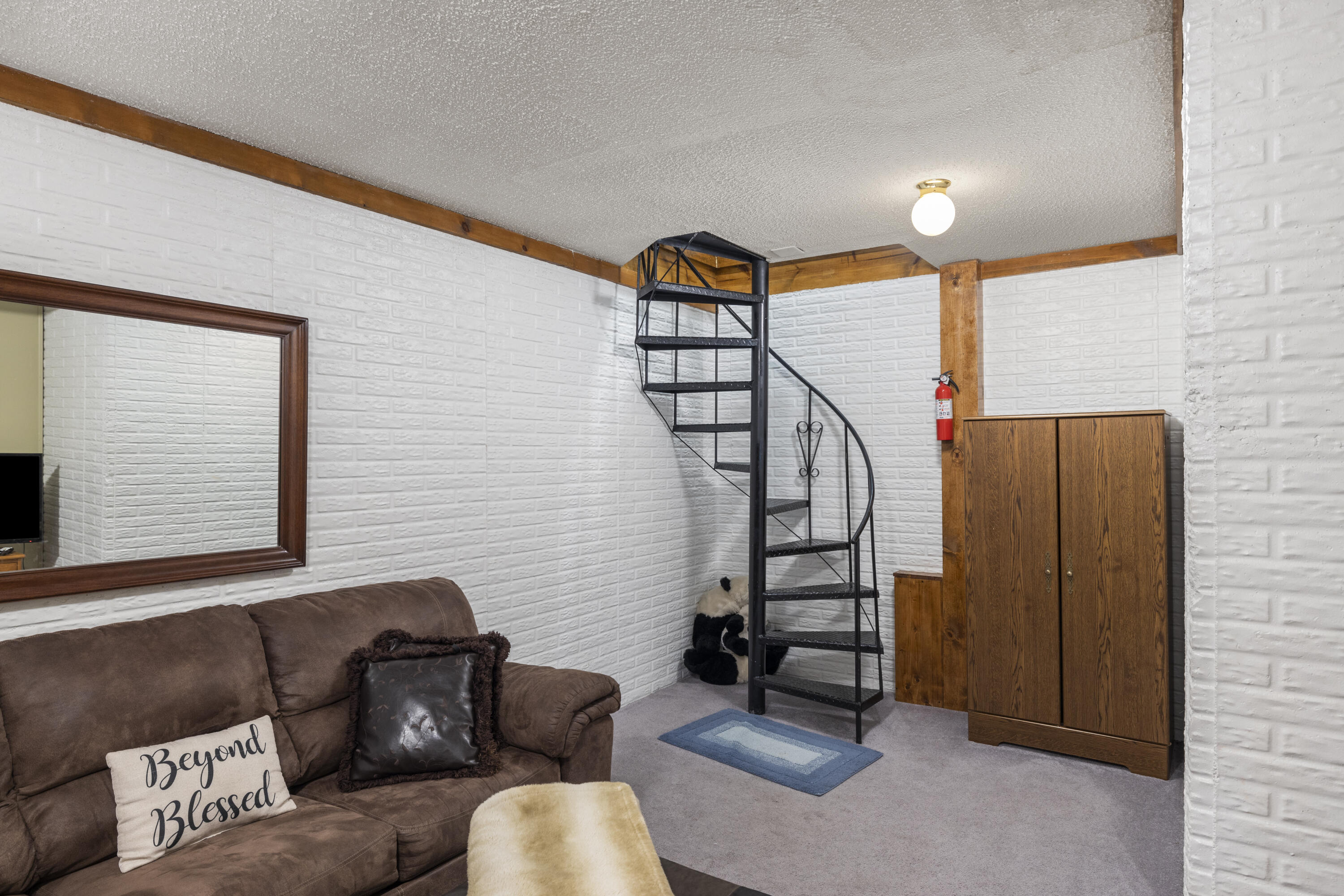 Stone-Not in List - Residential Income
