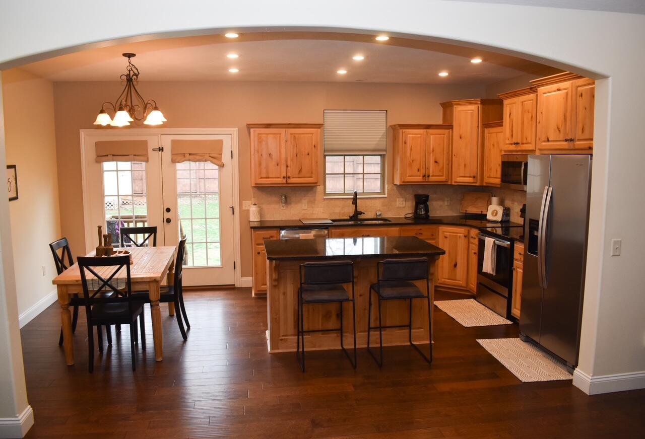 Cloverdale - Residential