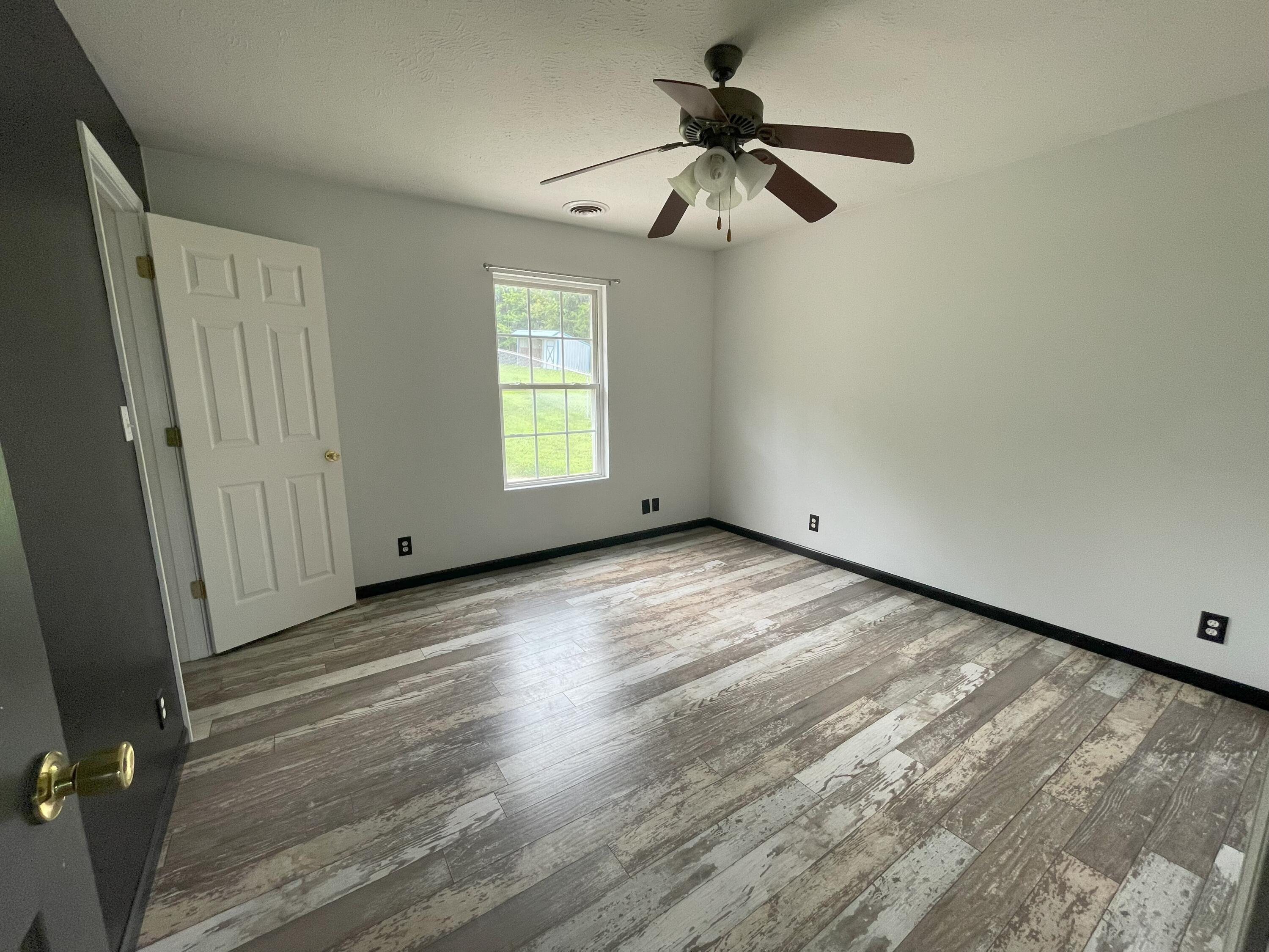 Christian-Not in List - Residential
