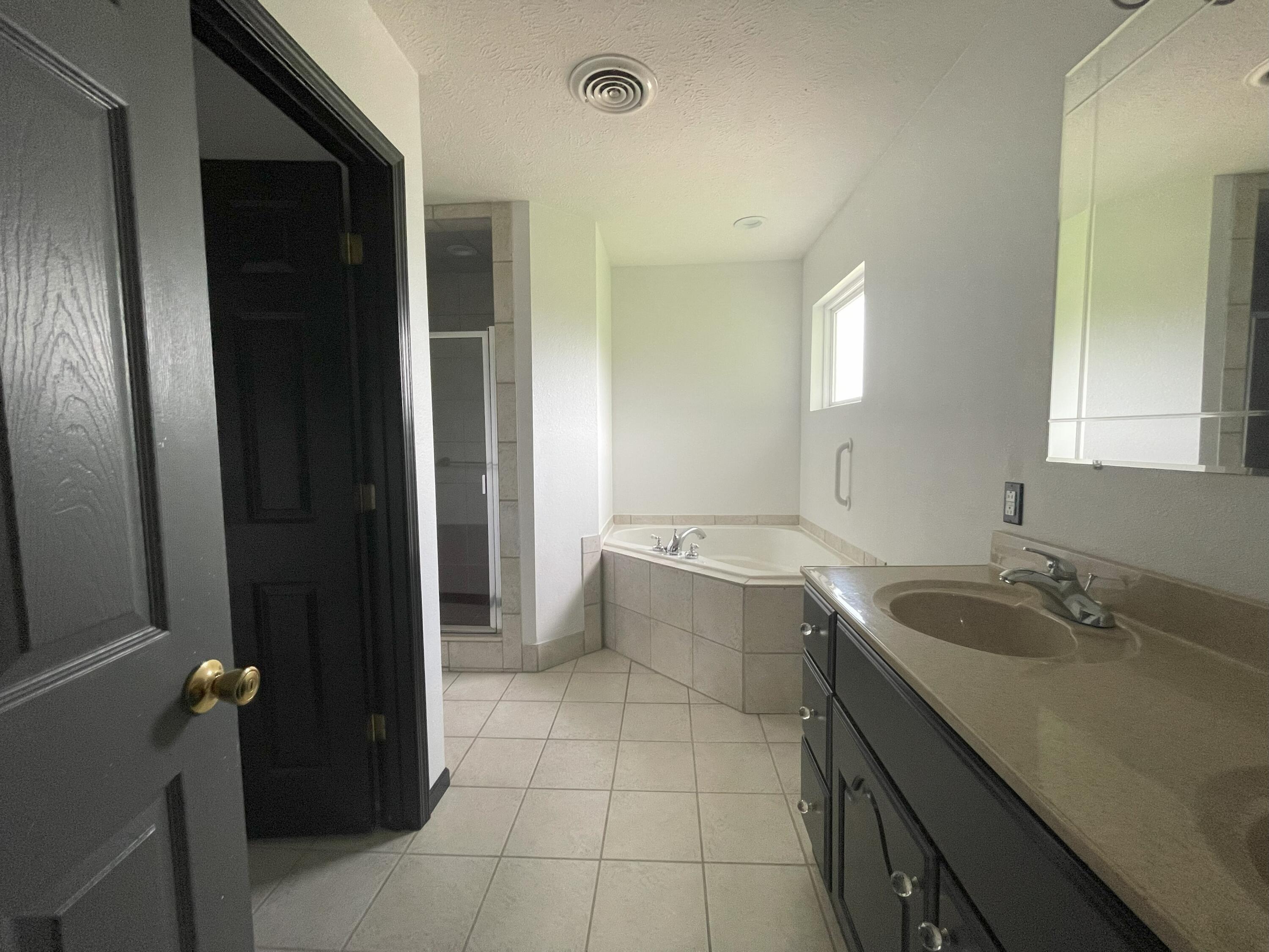 Christian-Not in List - Residential