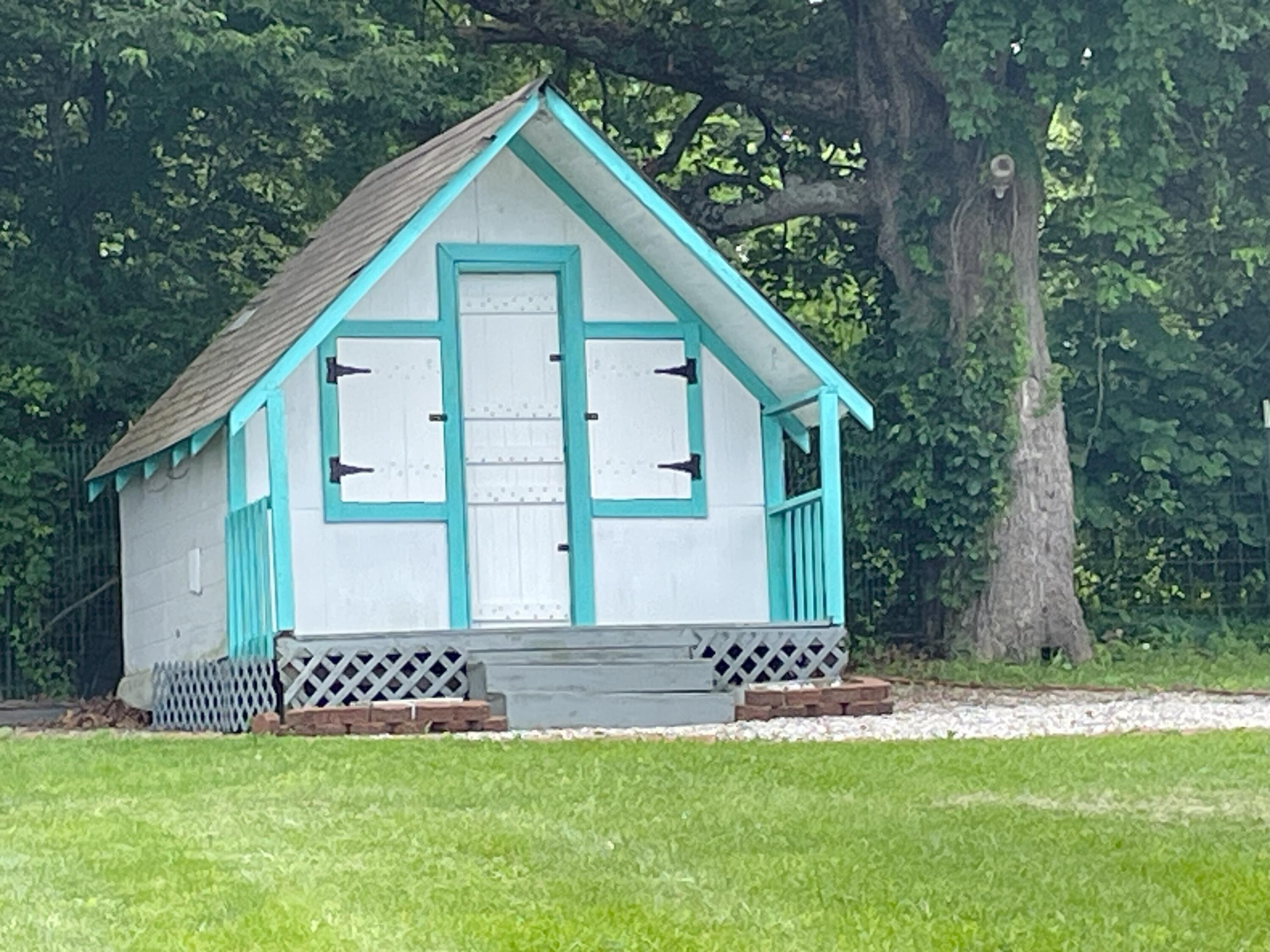 Christian-Not in List - Residential