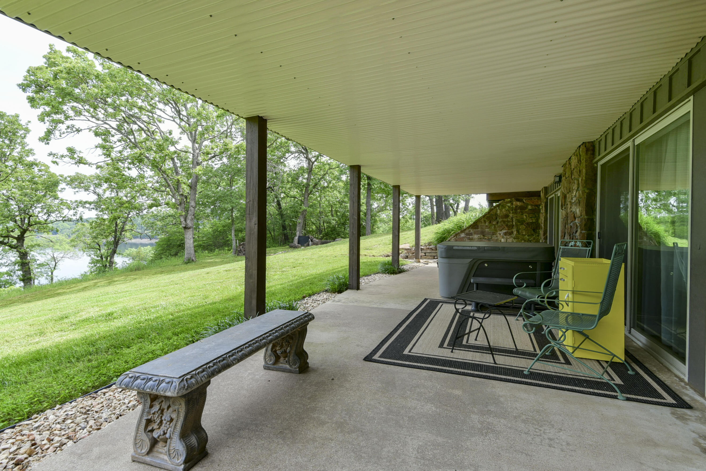 Whispering Oaks - Residential