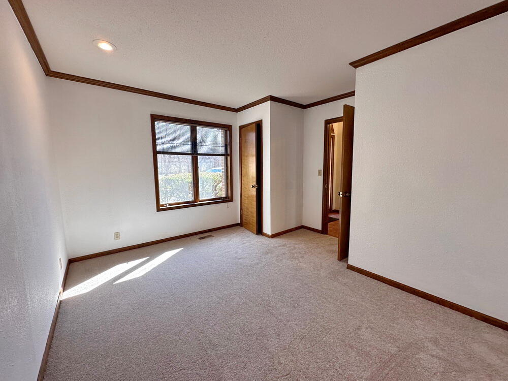 Cedar-Not in List - Residential