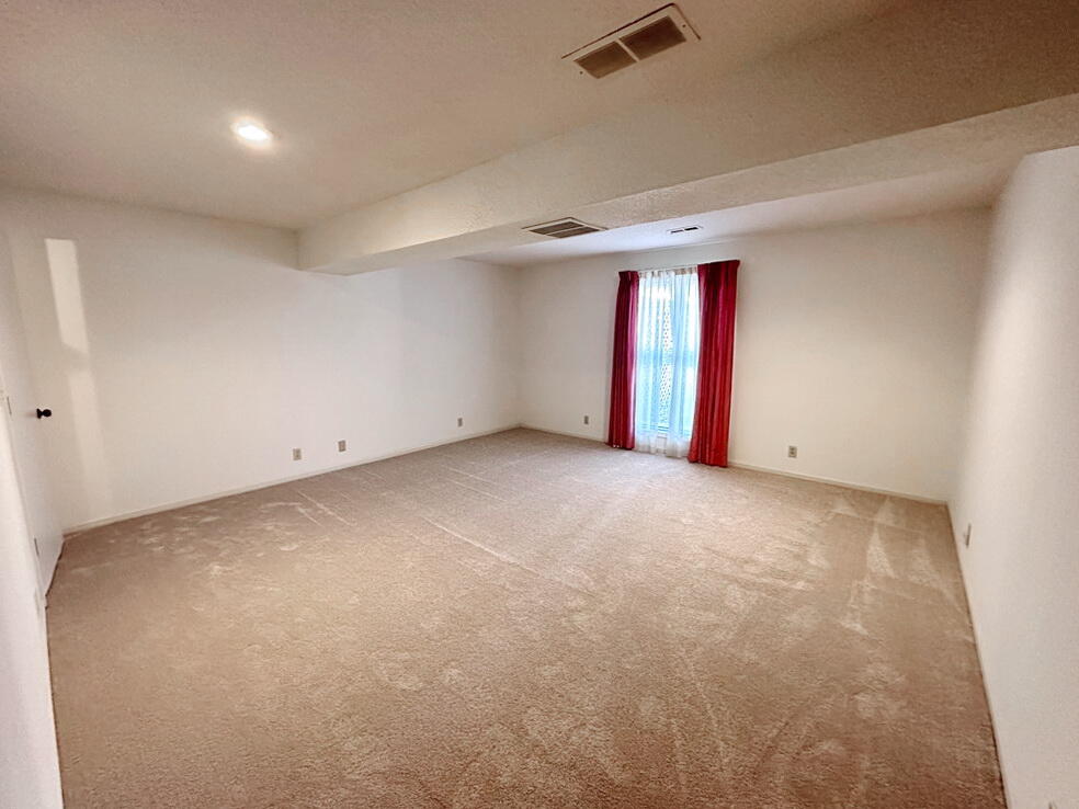 Cedar-Not in List - Residential