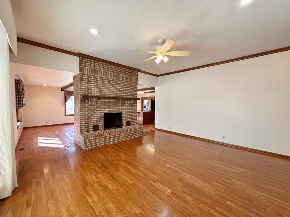 Cedar-Not in List - Residential