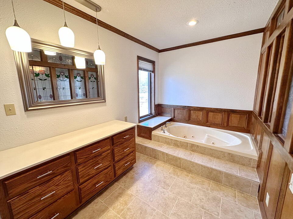 Cedar-Not in List - Residential