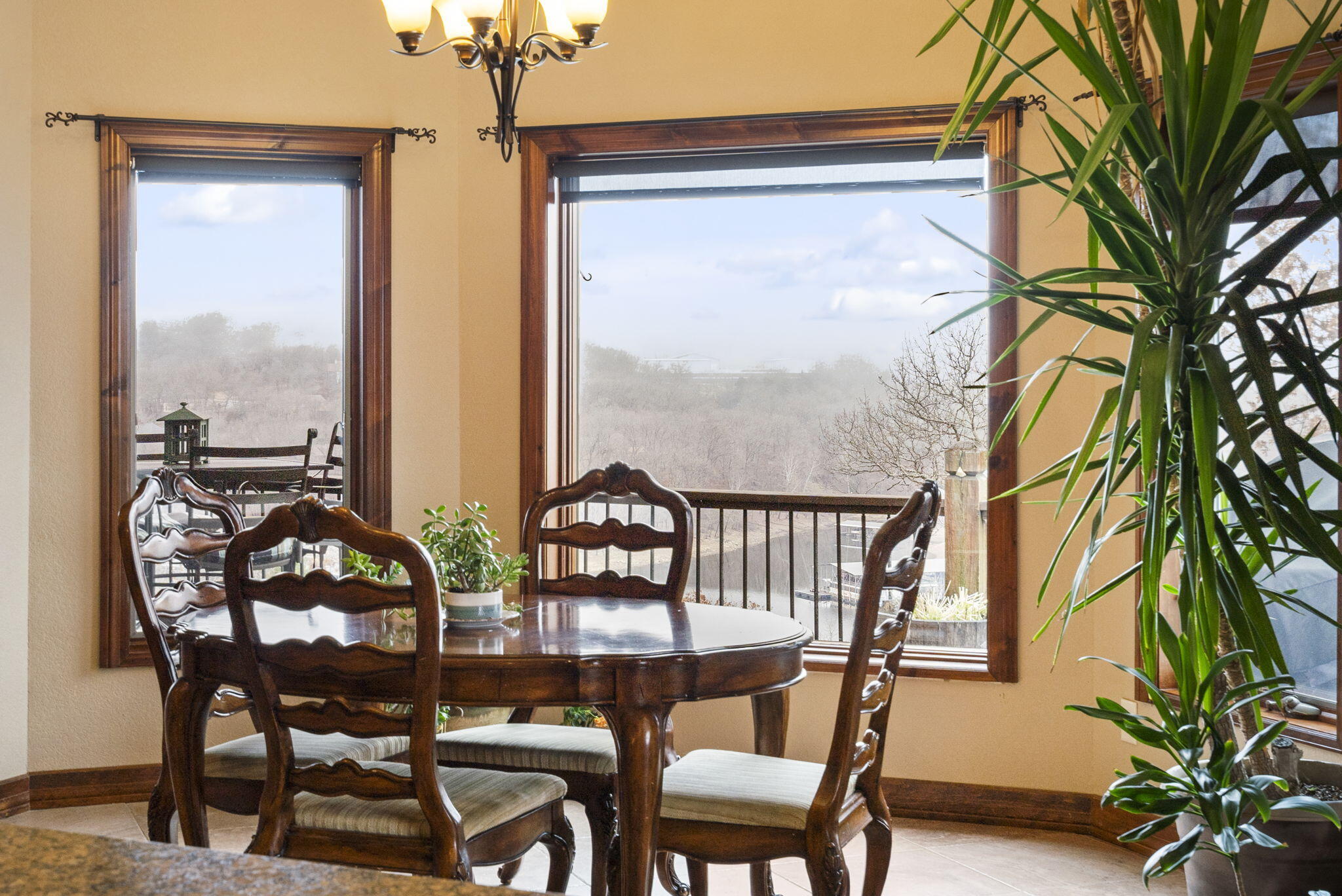 Mira Monte - Residential