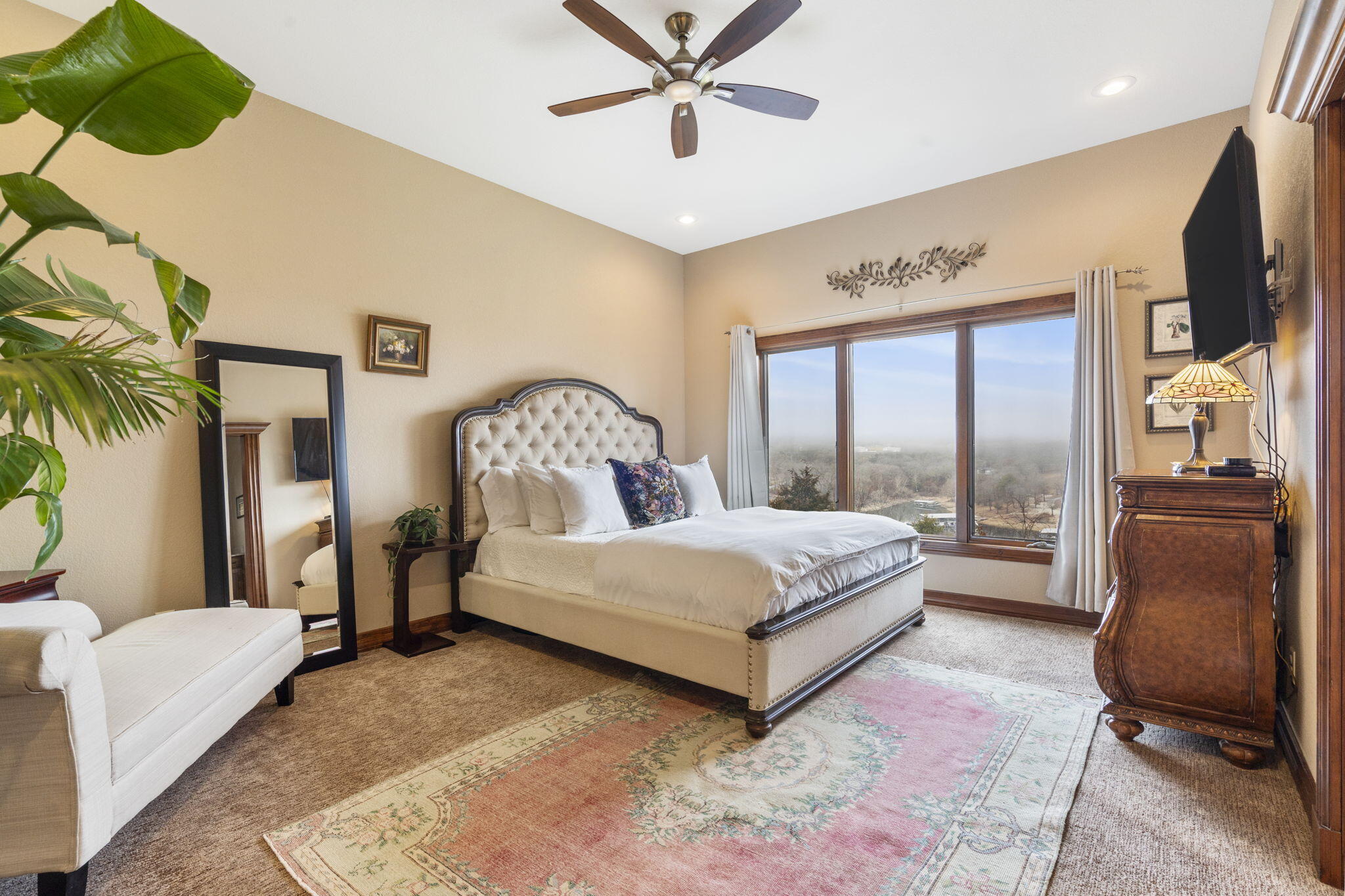 Mira Monte - Residential