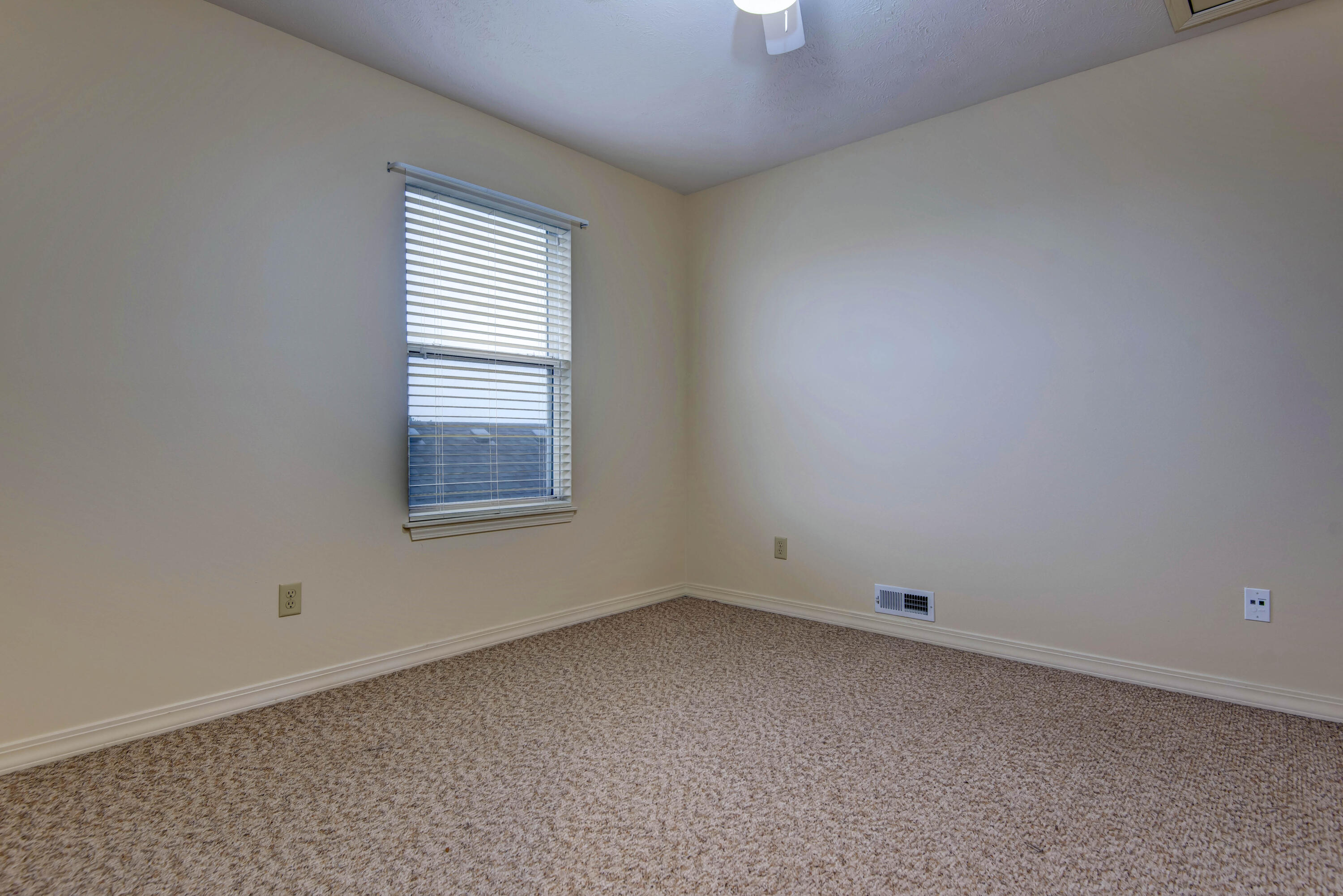 Shyanne Est - Residential