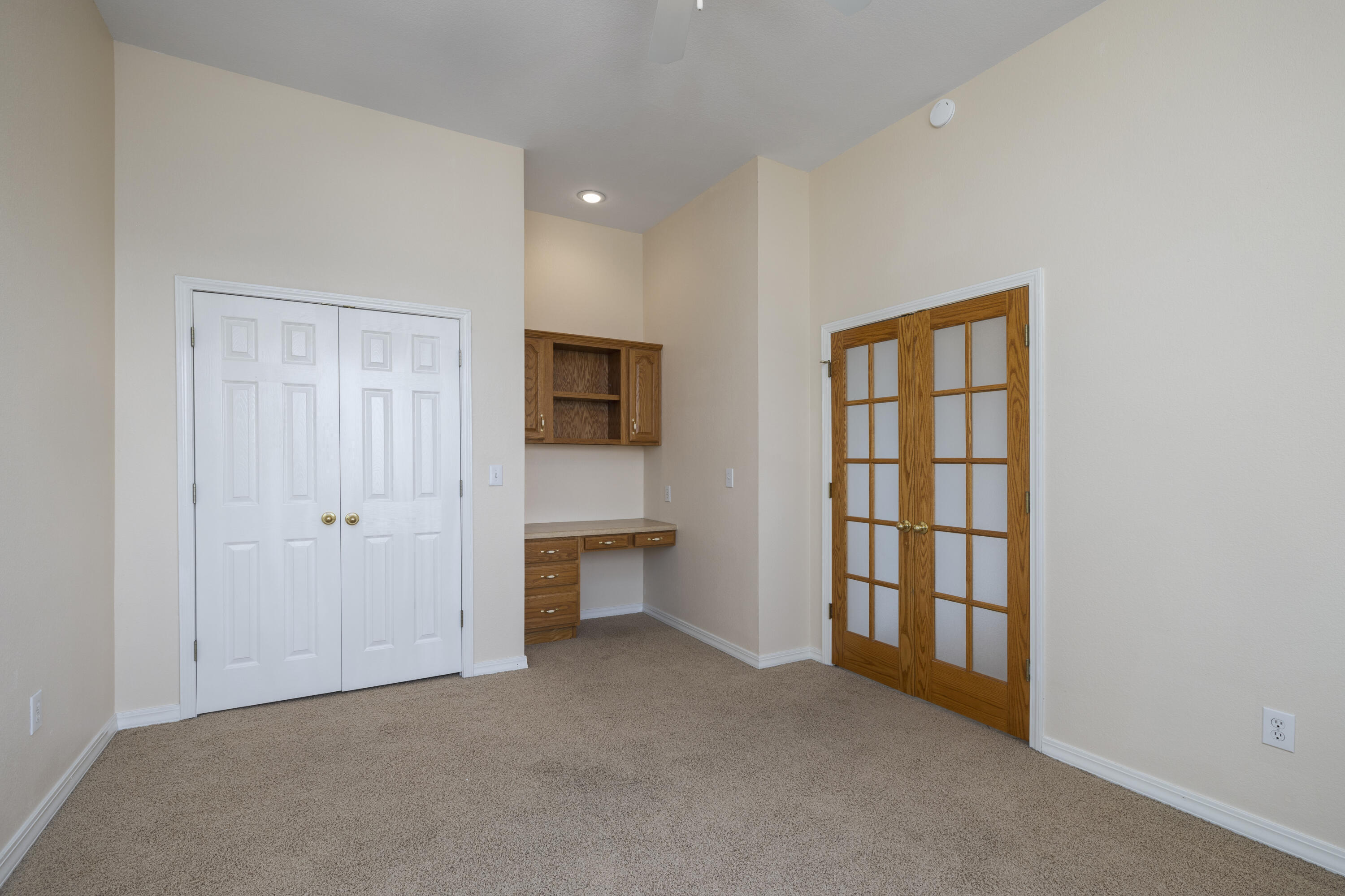Emerald Pointe - Residential
