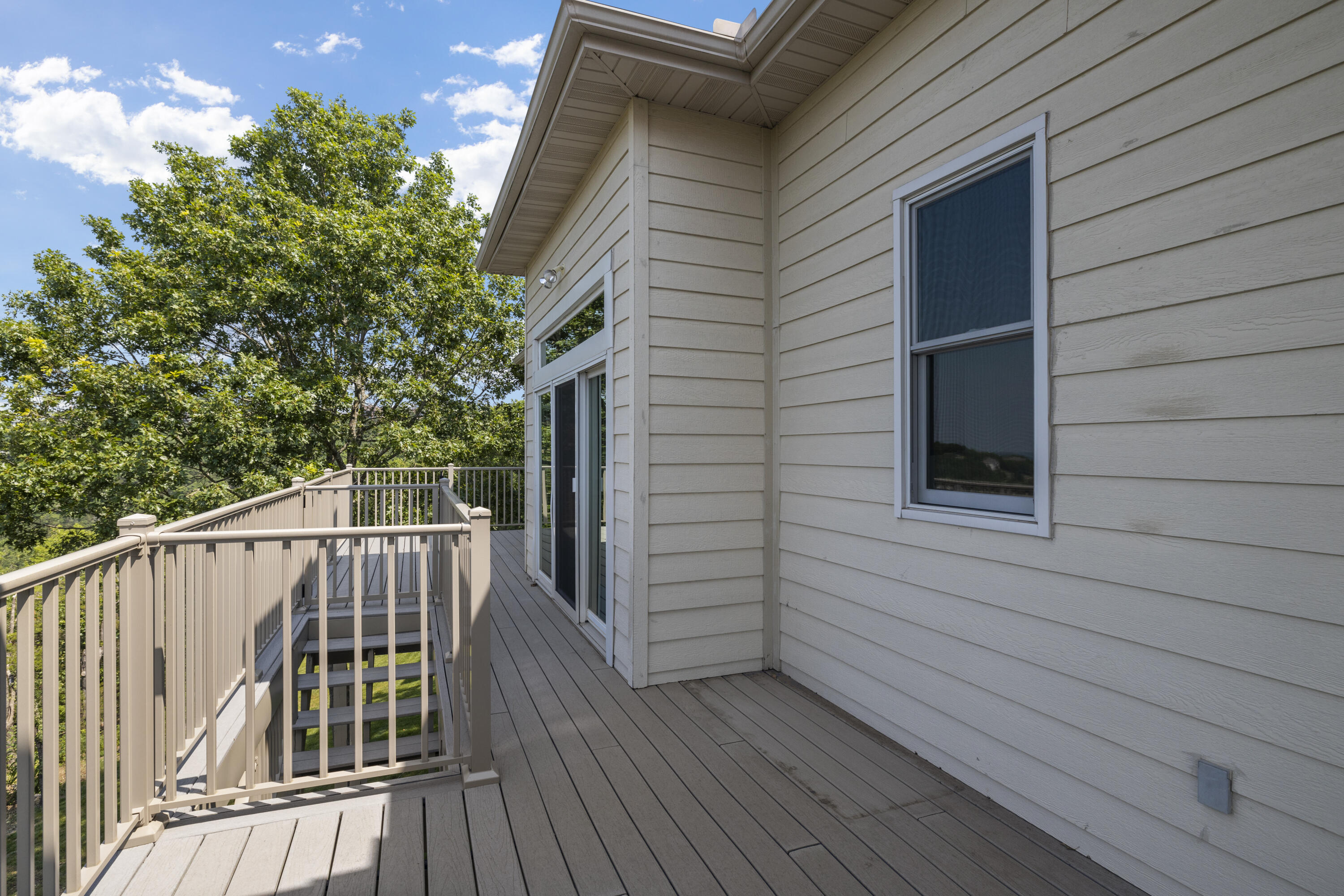 Emerald Pointe - Residential