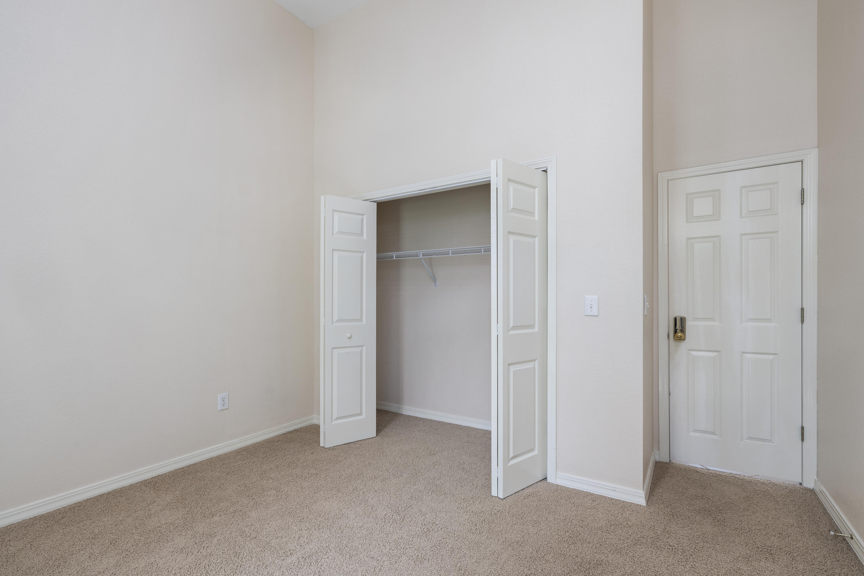 Emerald Pointe - Residential