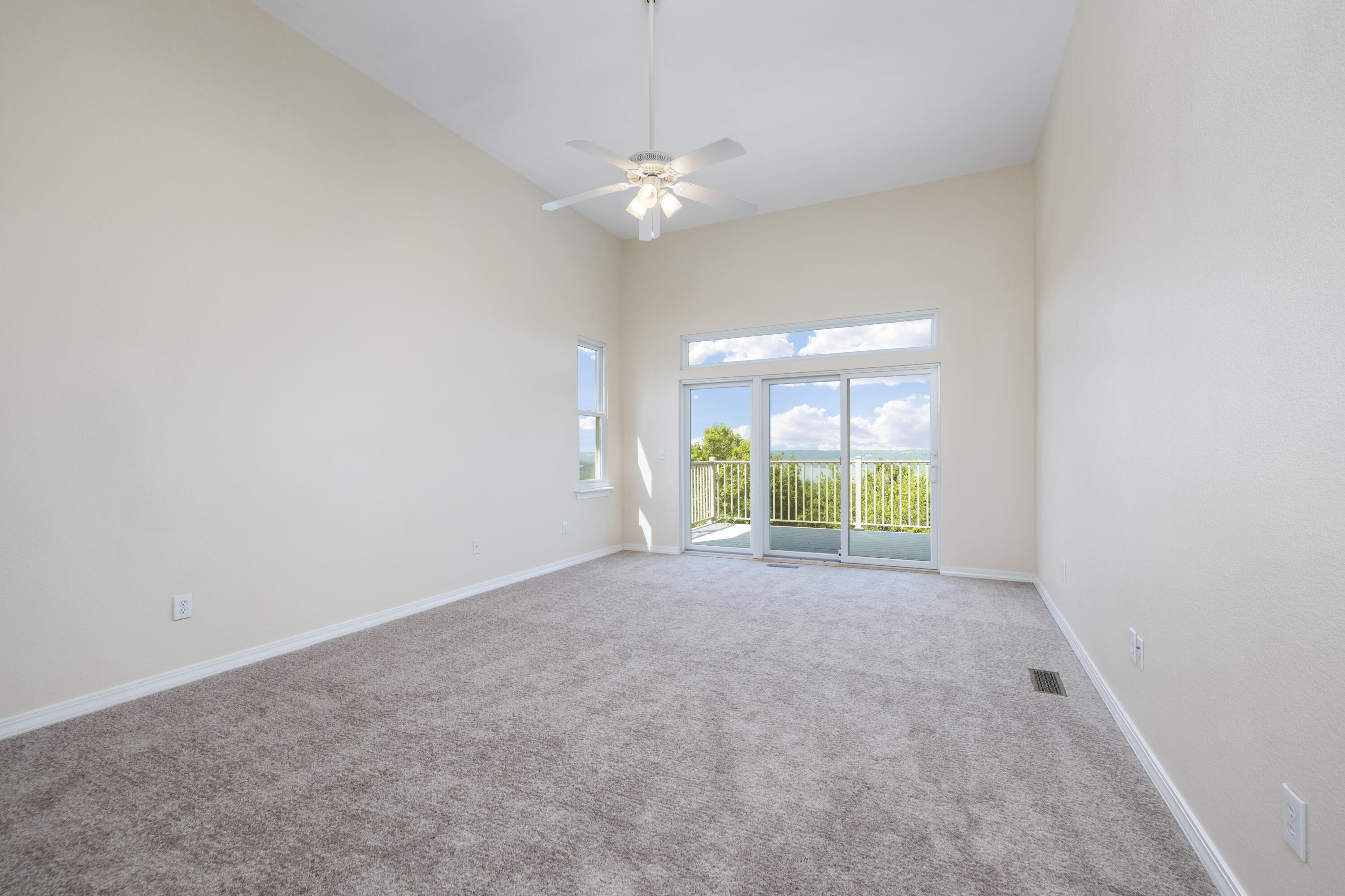 Emerald Pointe - Residential