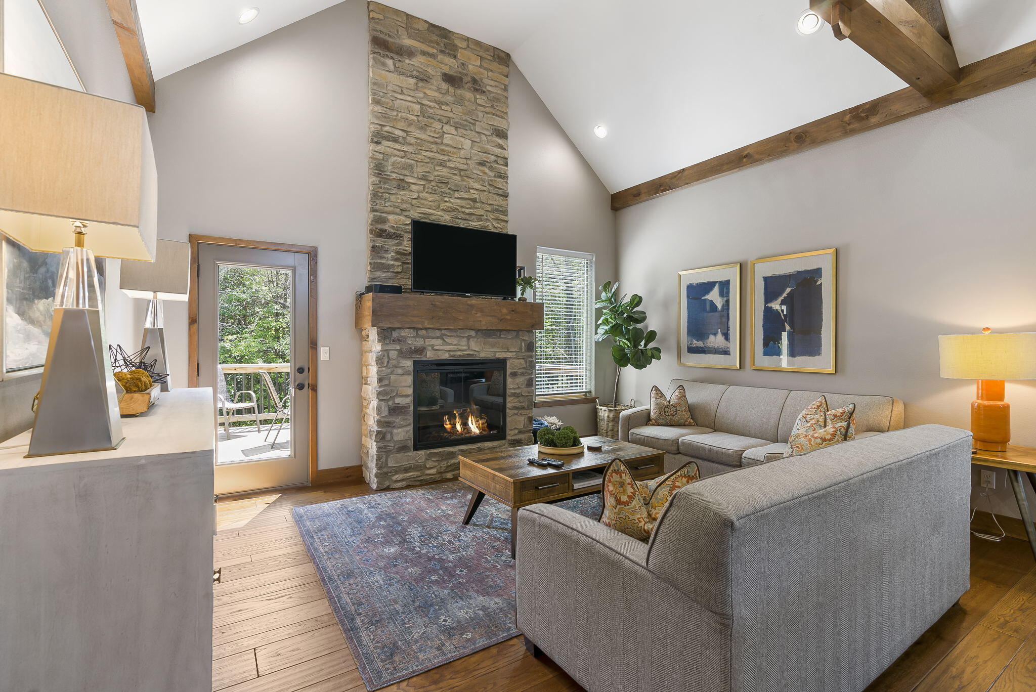 Branson Canyon - Residential