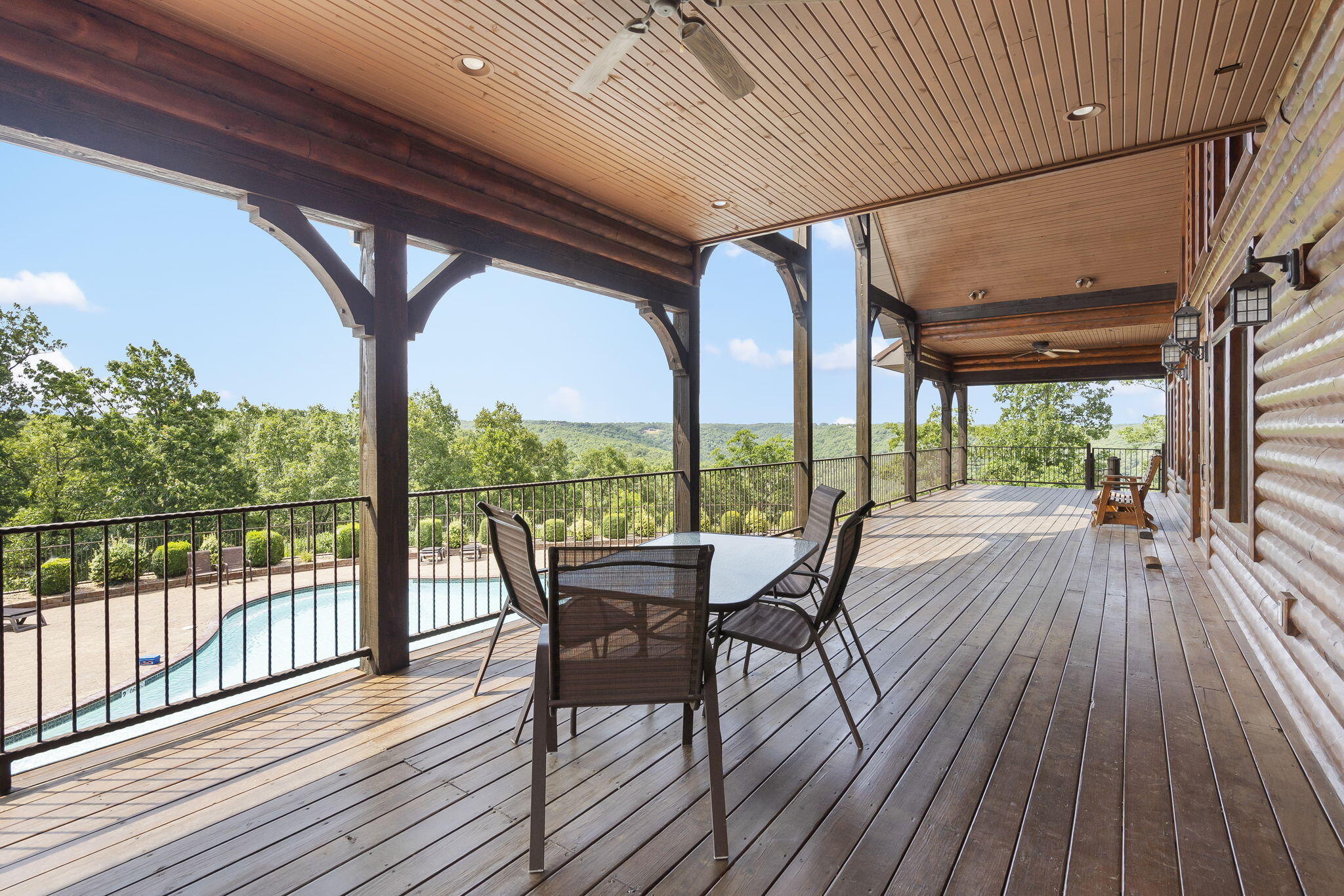 Pinnacle Shores - Residential