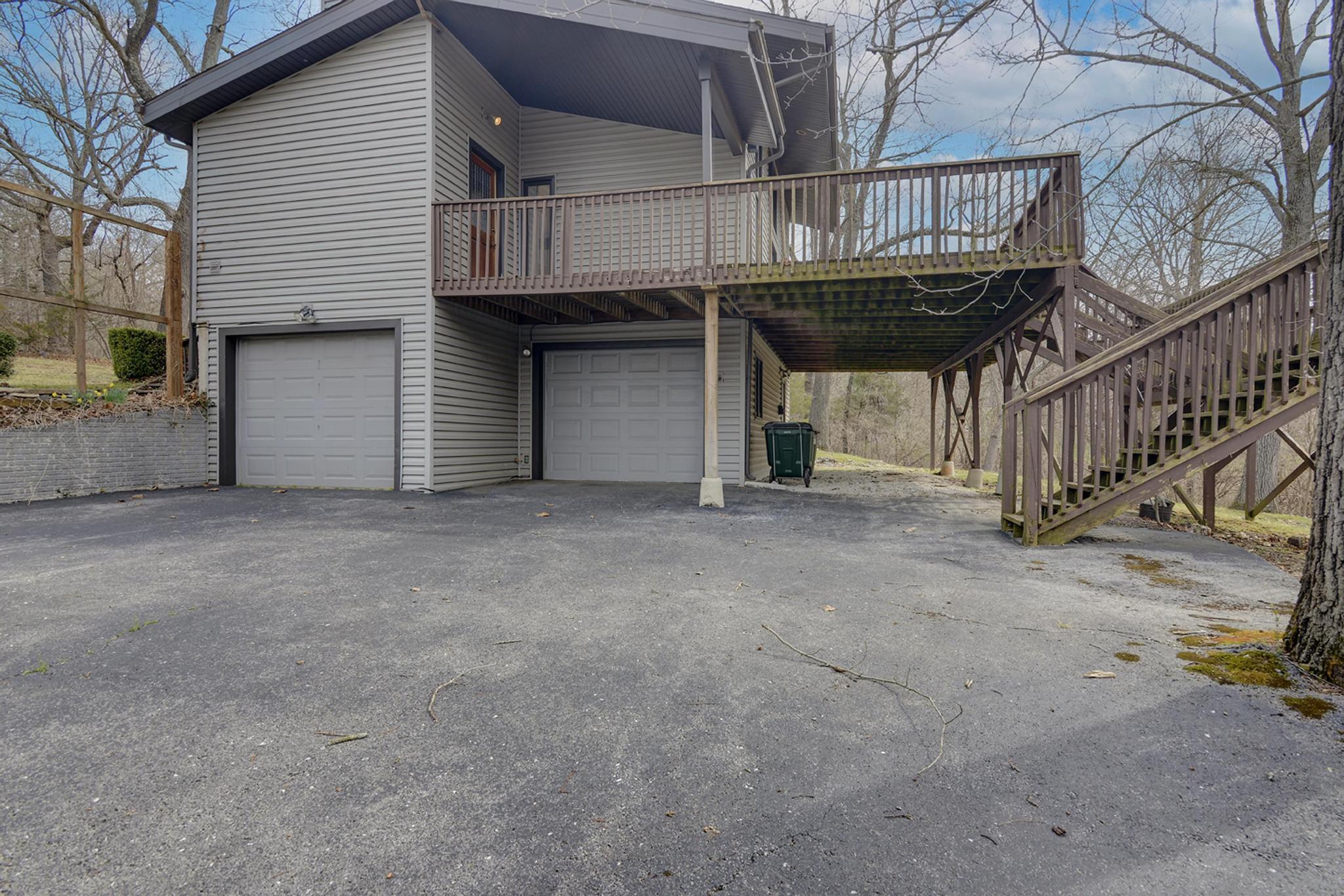 River Bluff Est - Residential