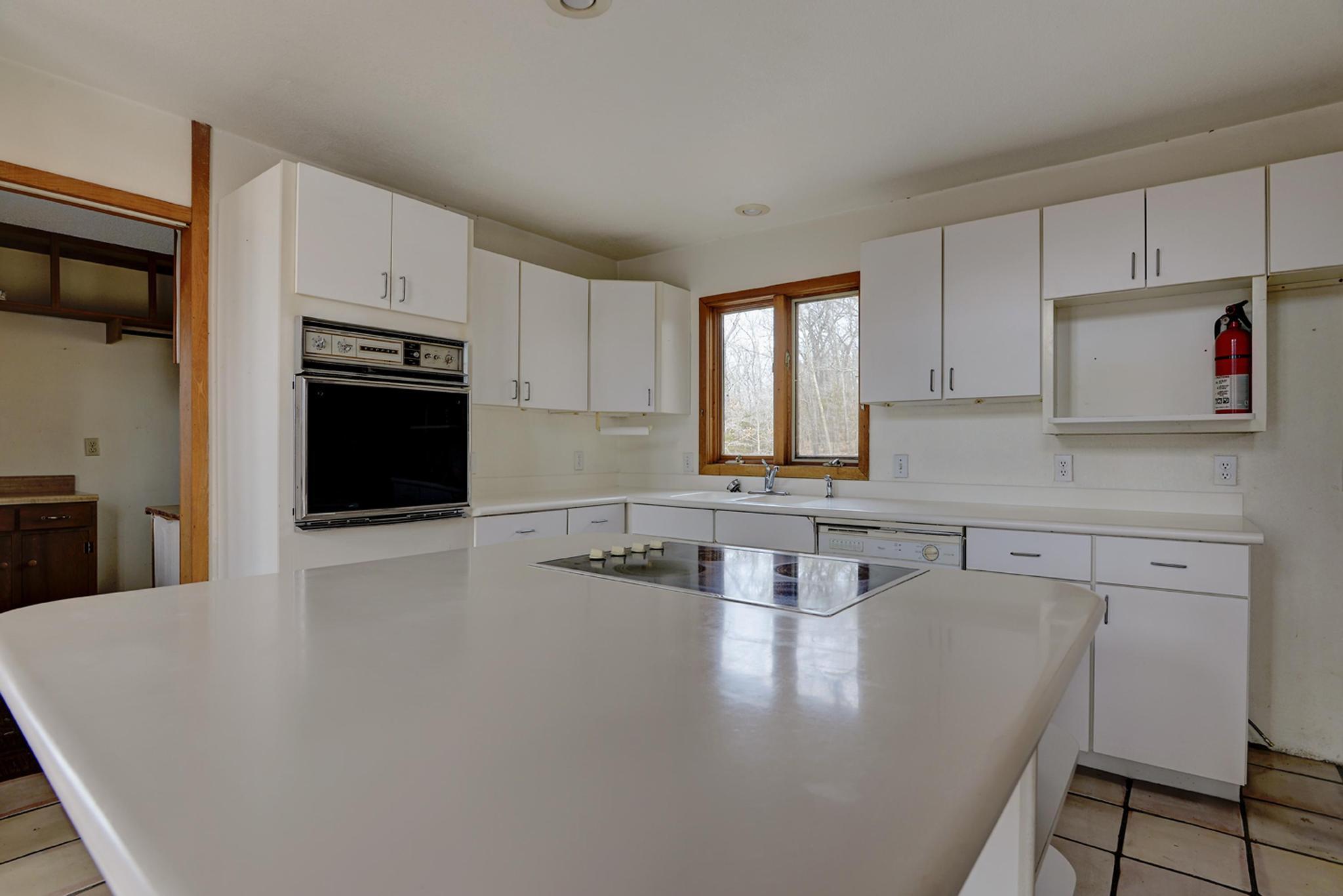 River Bluff Est - Residential