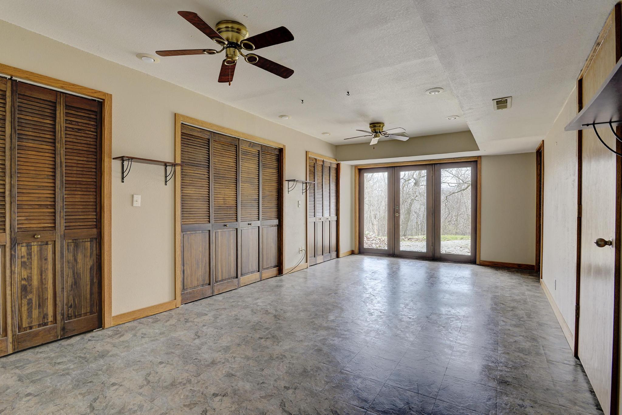 River Bluff Est - Residential