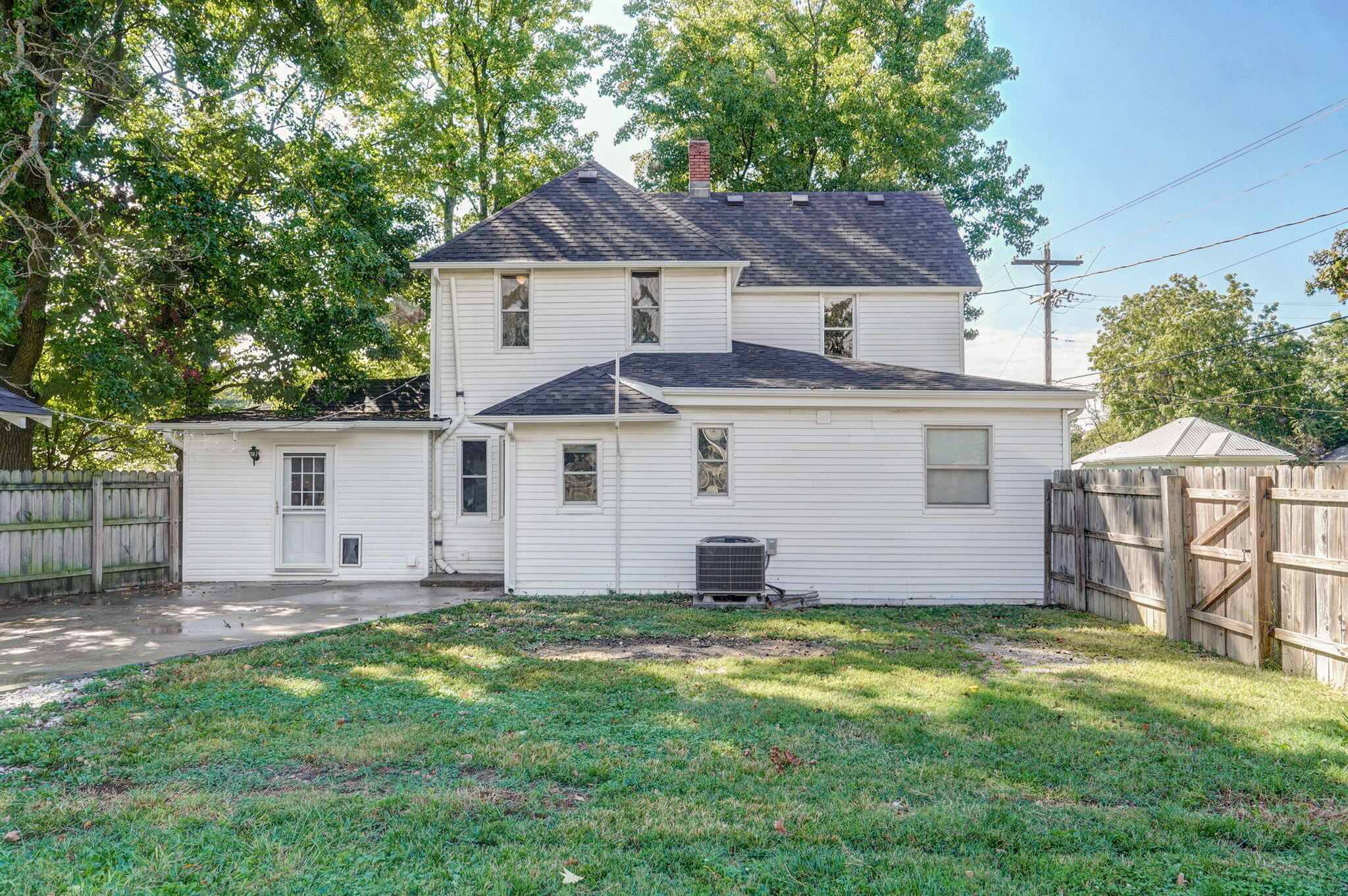 Lawrence-Not in List - Residential