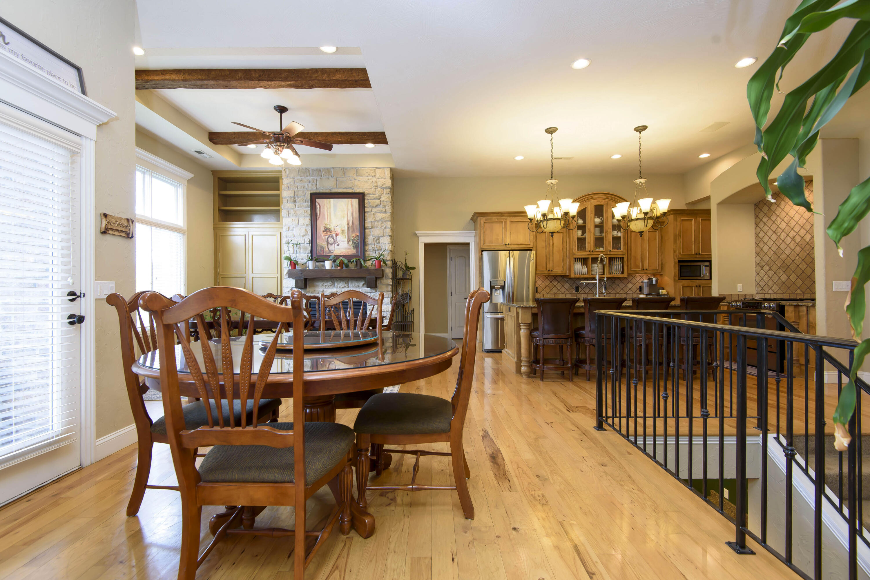 Lexington Square - Residential