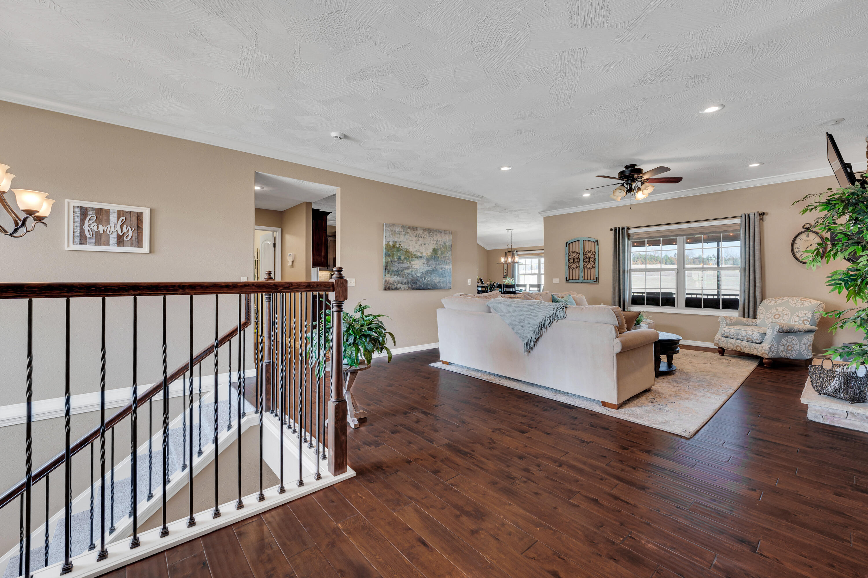 Kelby Creek - Residential