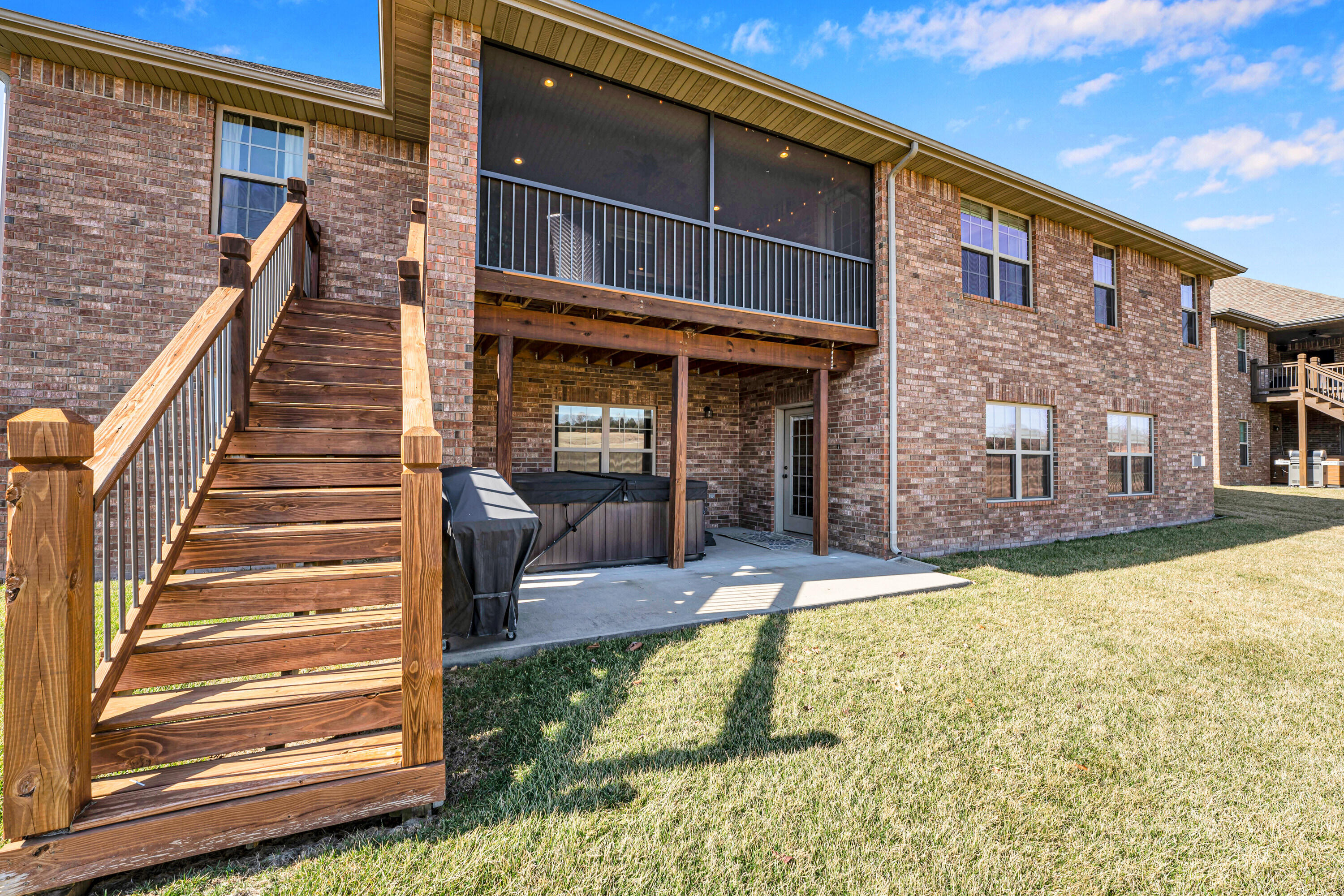 Kelby Creek - Residential