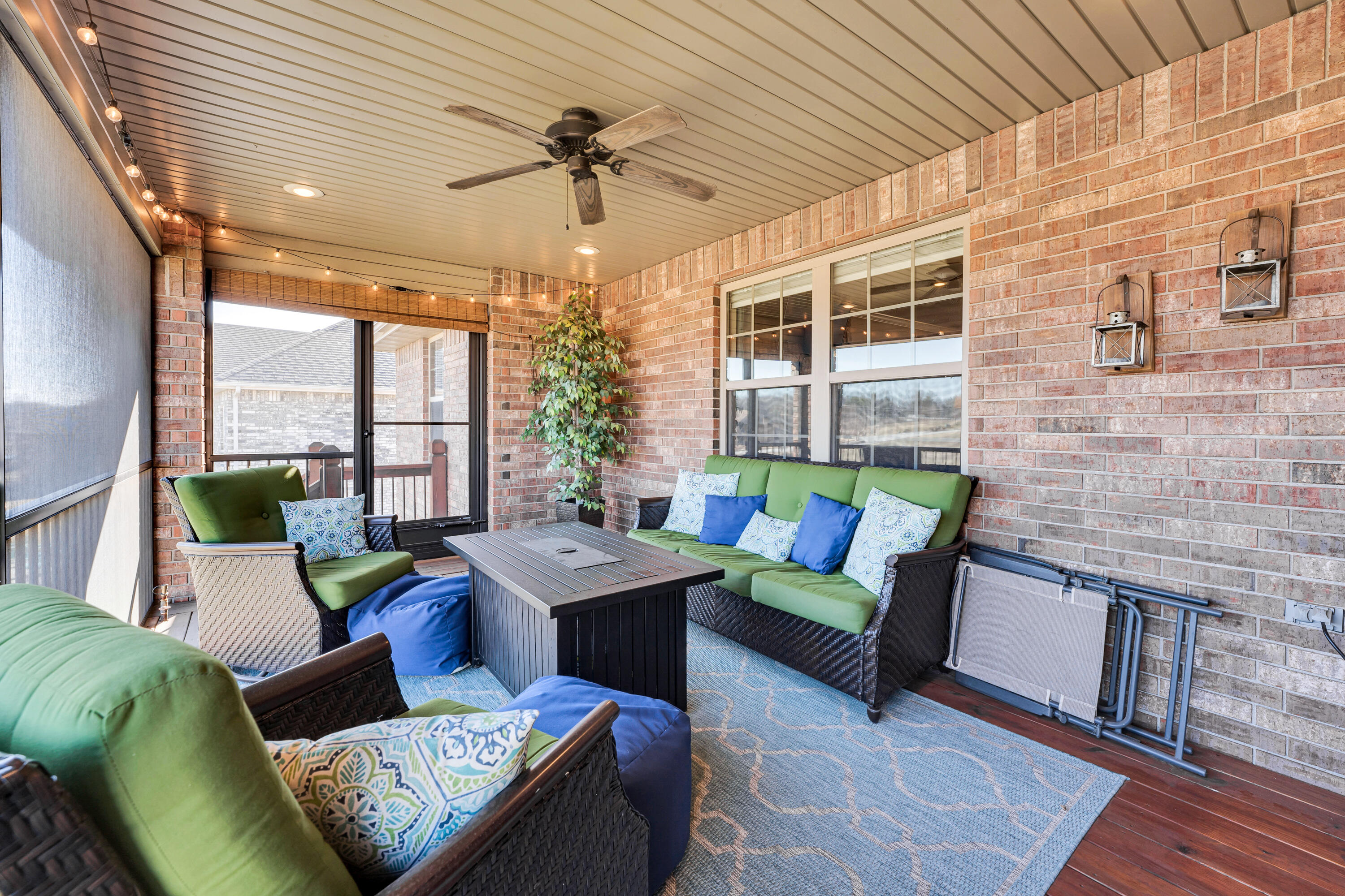 Kelby Creek - Residential