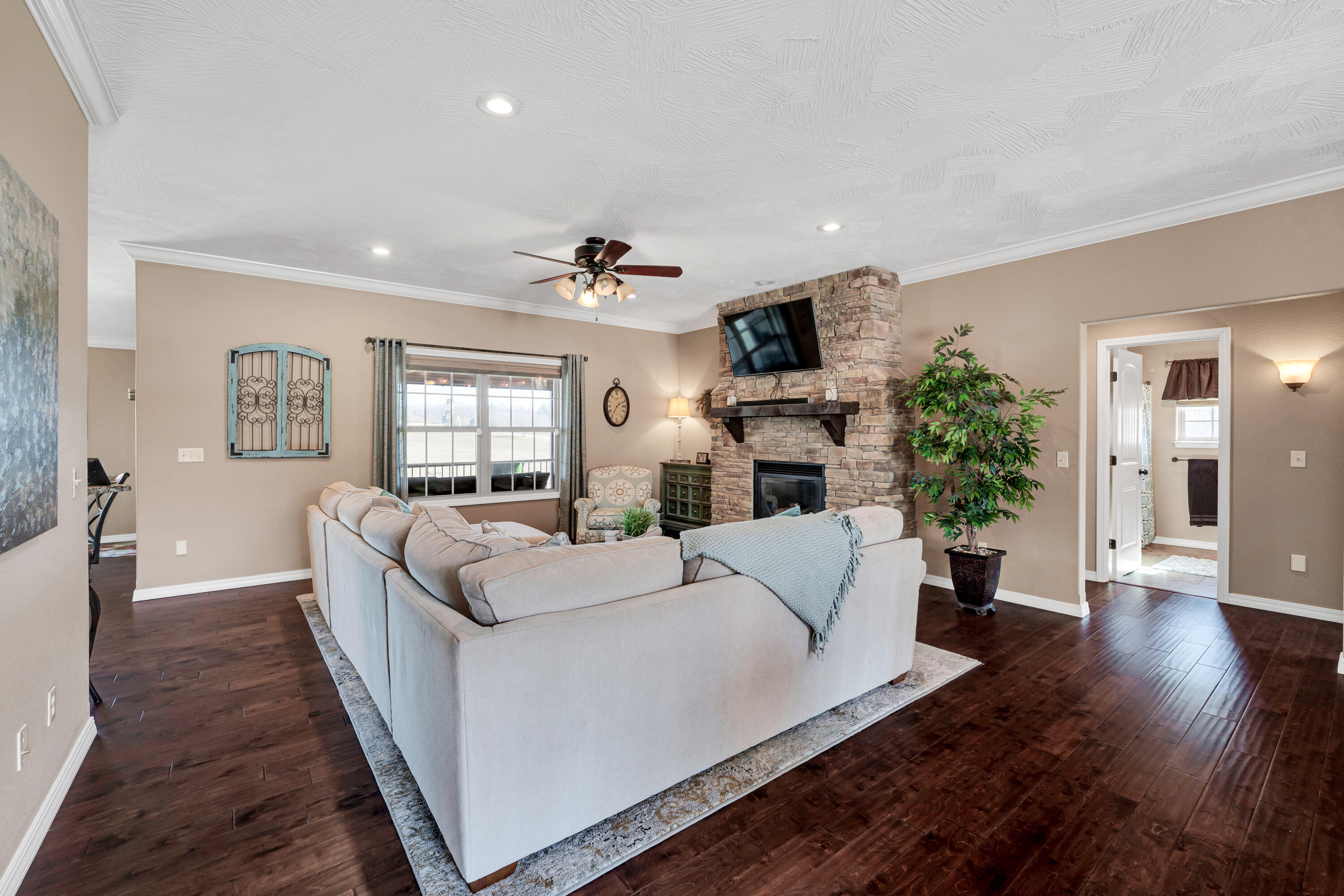 Kelby Creek - Residential