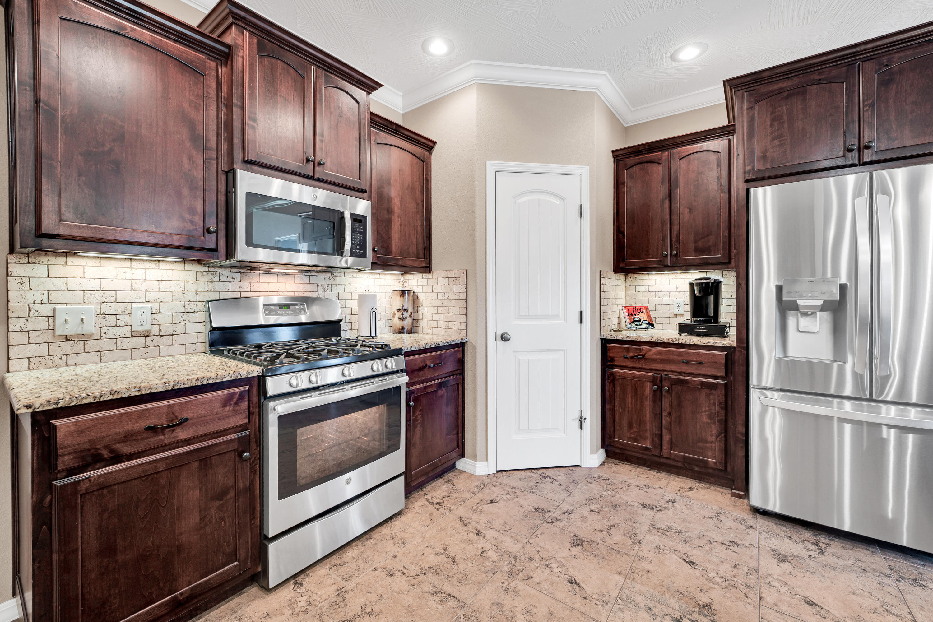 Kelby Creek - Residential