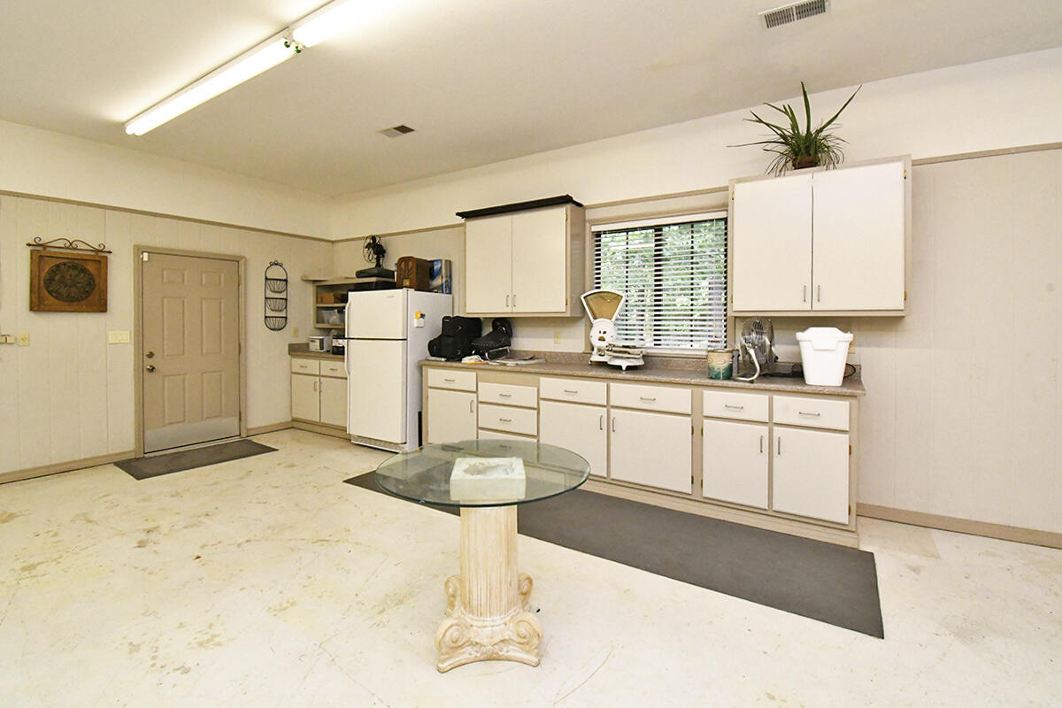 Eagle Crest Acreages - Residential