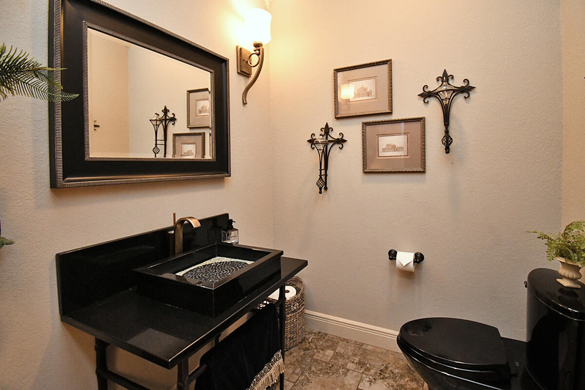 Eagle Crest Acreages - Residential