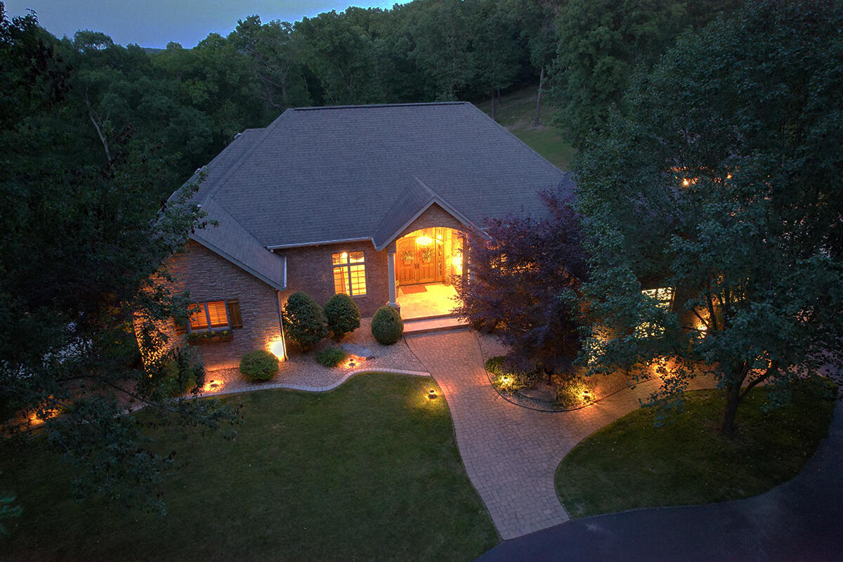 Eagle Crest Acreages - Residential