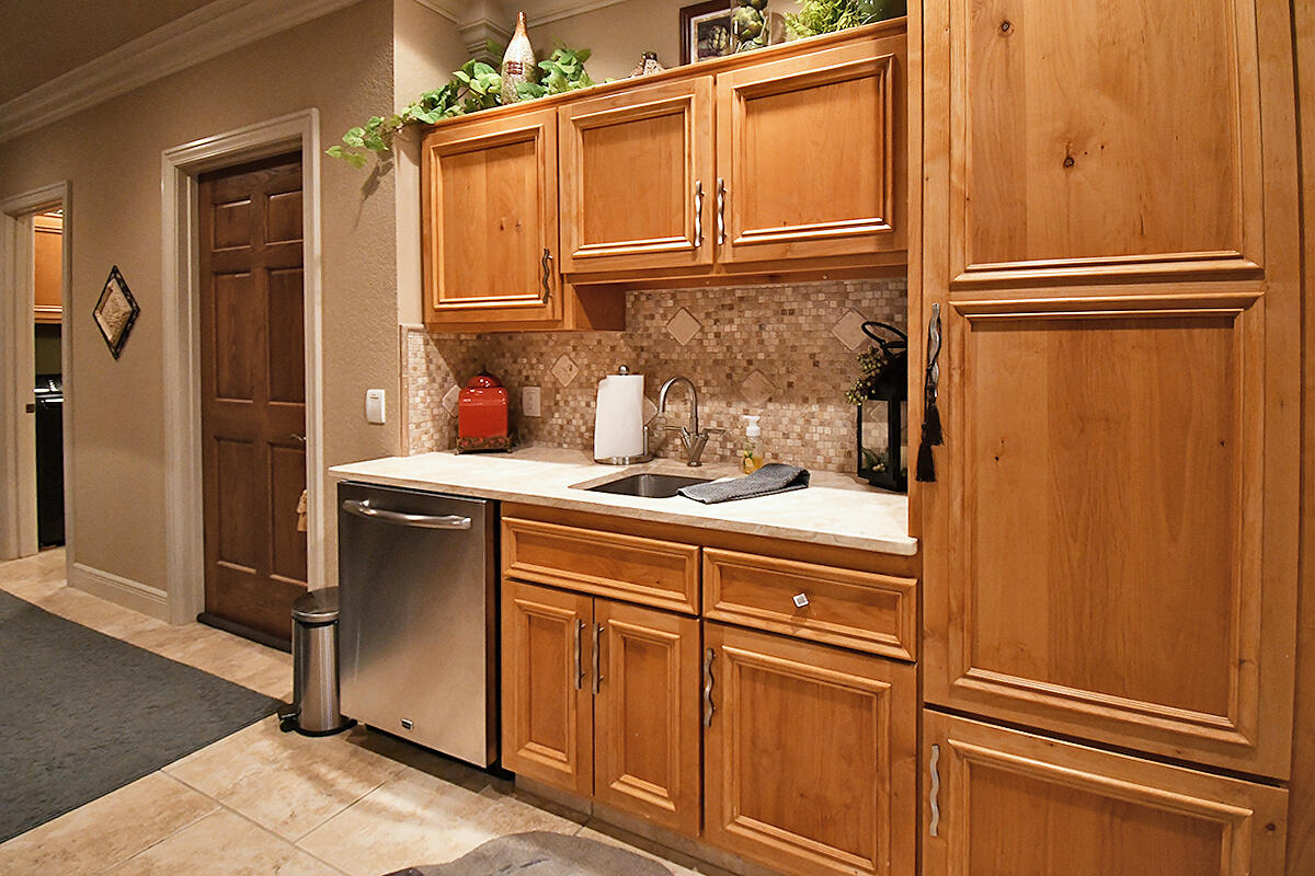 Eagle Crest Acreages - Residential