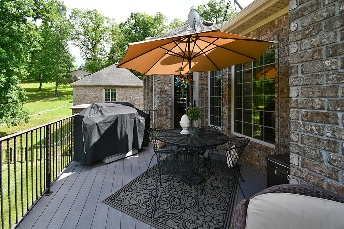 Eagle Crest Acreages - Residential