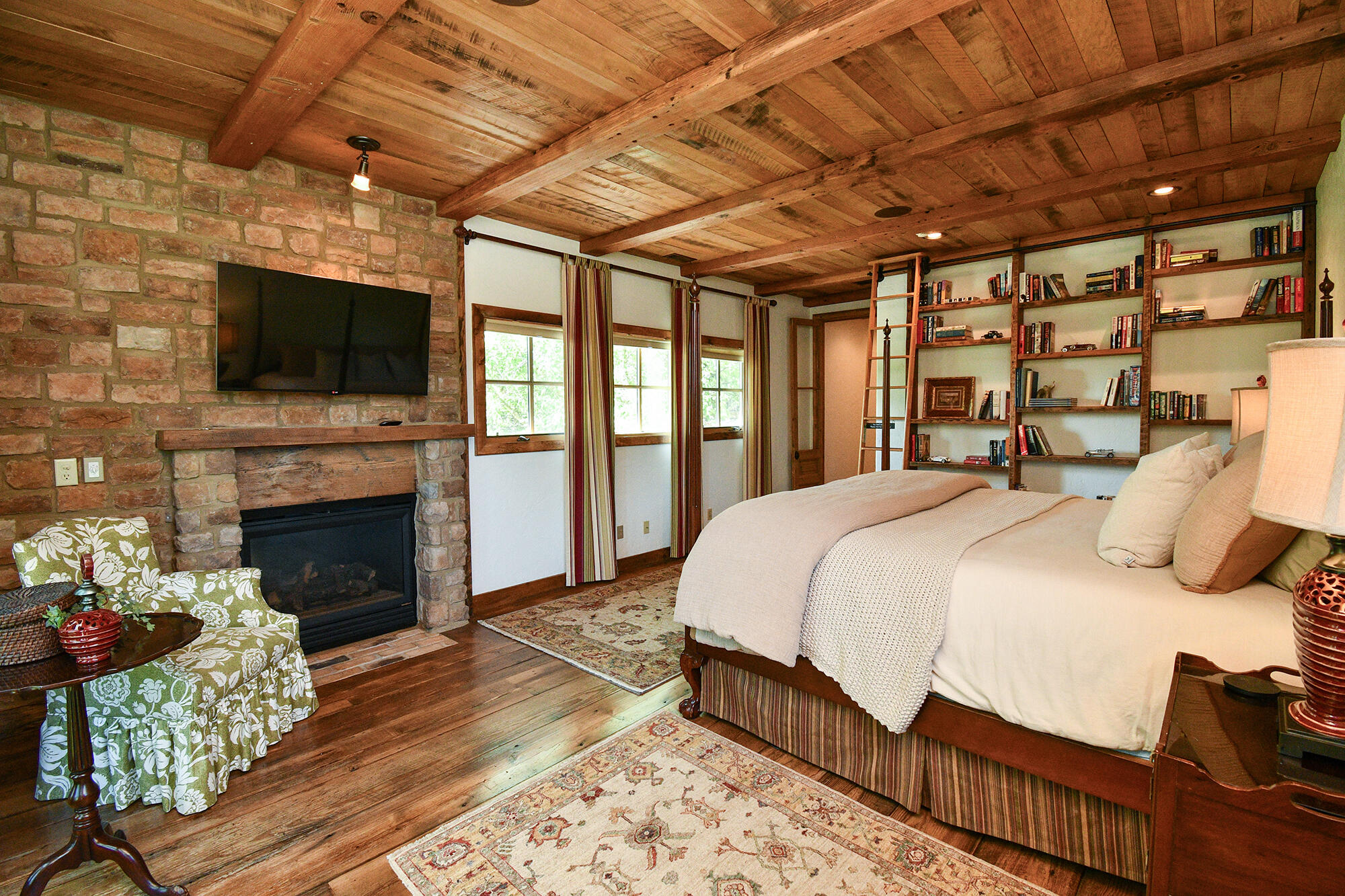 The Oaks - Residential