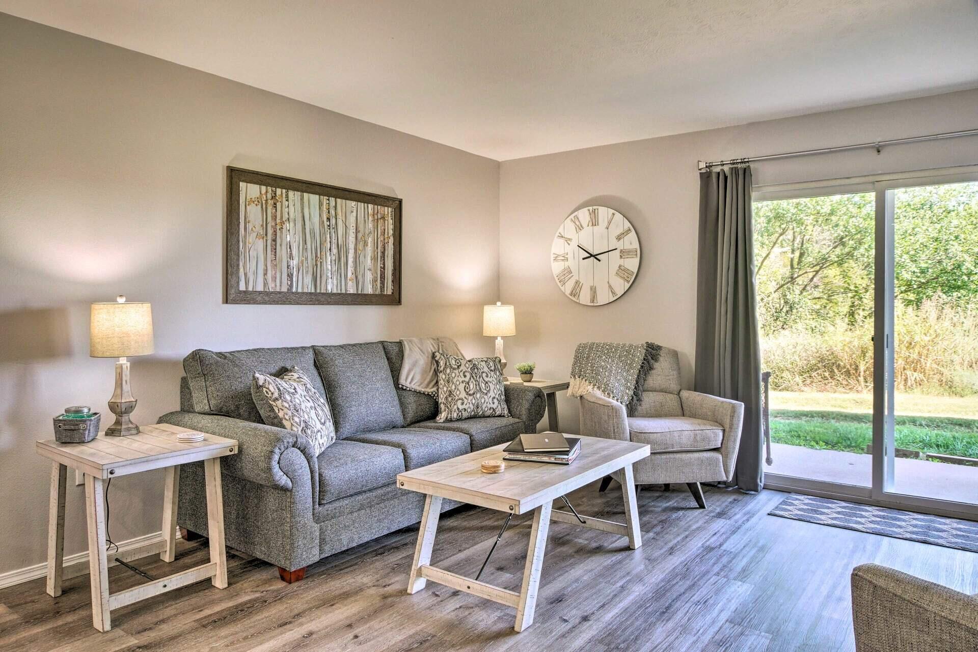 The Vineyard Condominiums - Residential