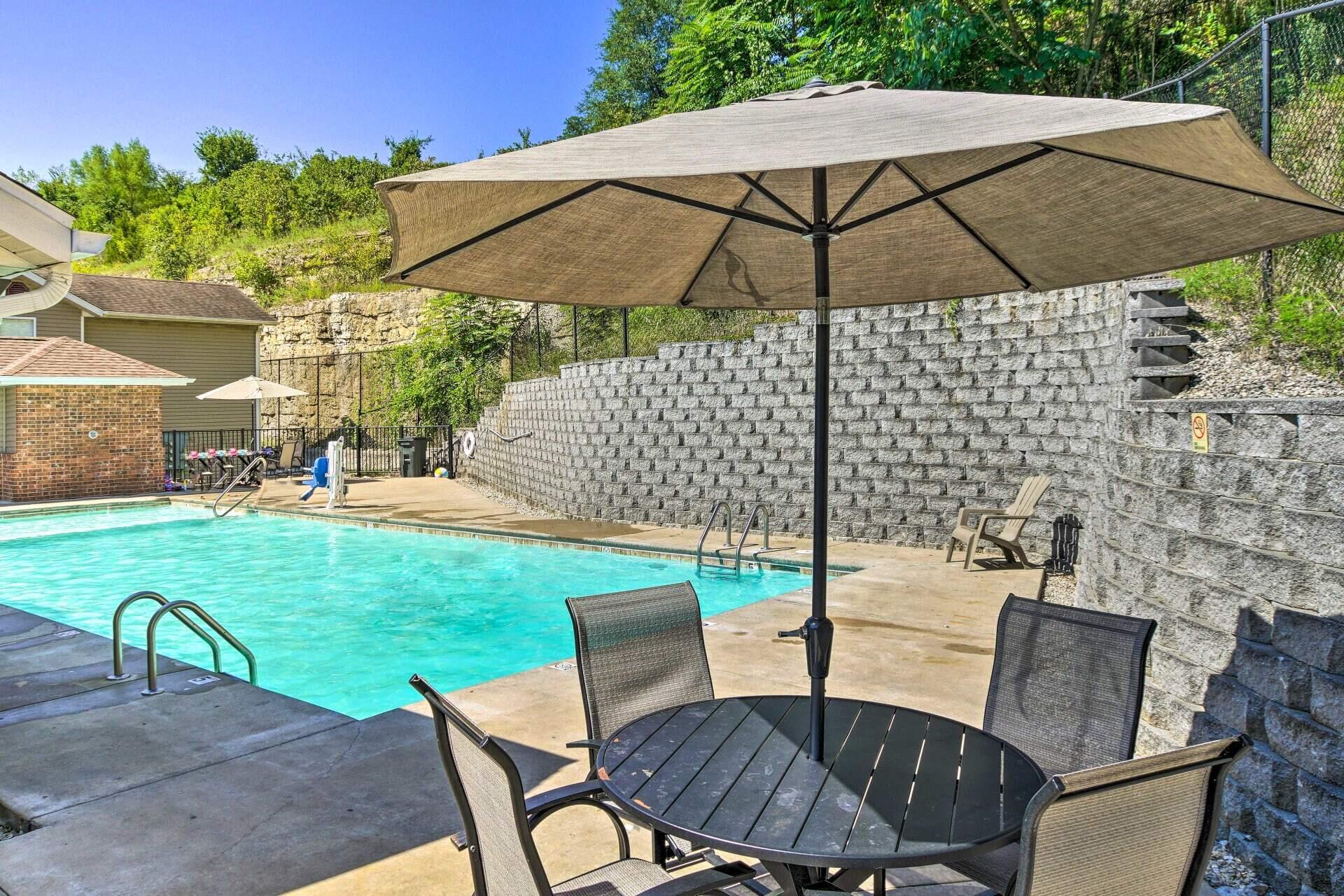The Vineyard Condominiums - Residential