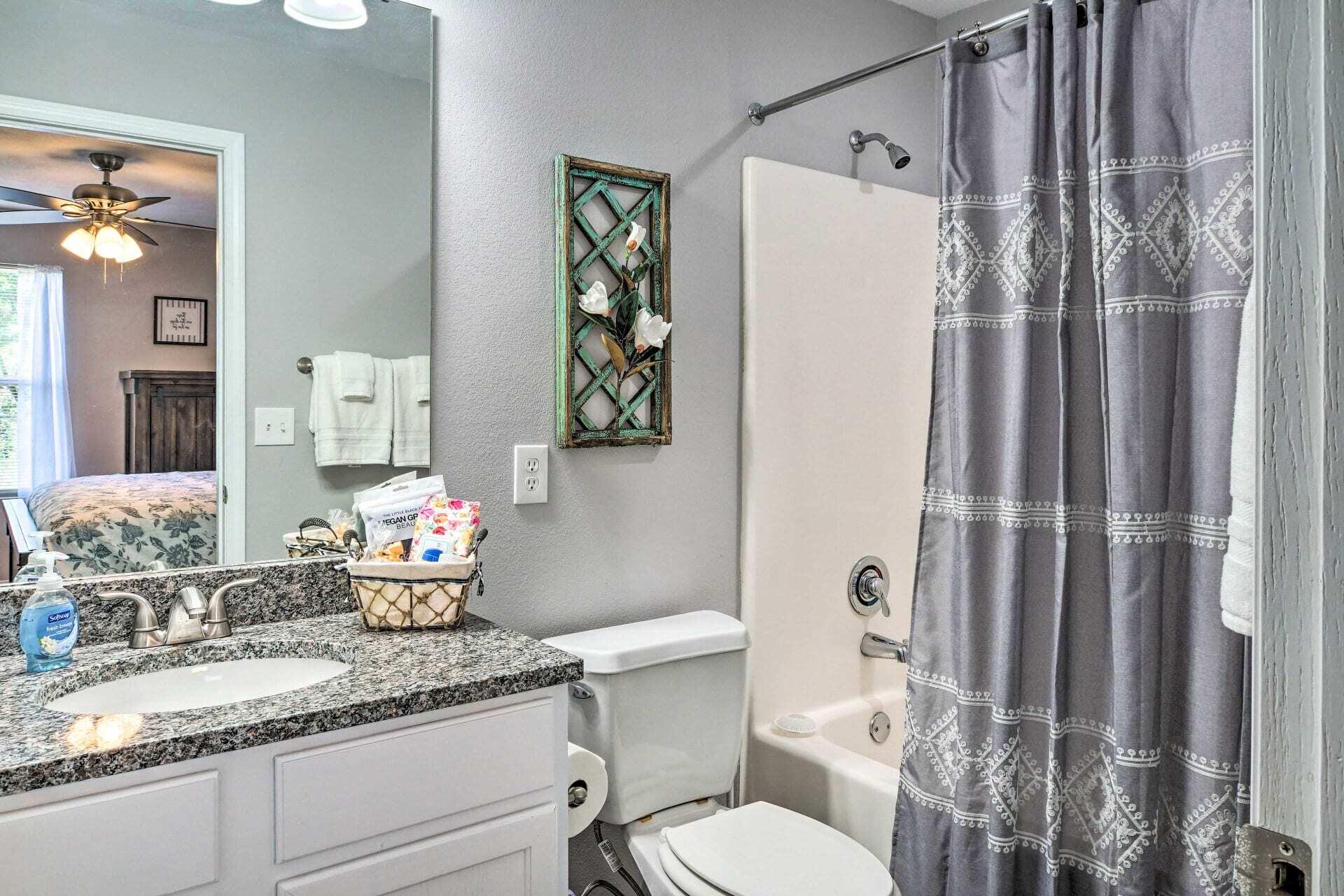 The Vineyard Condominiums - Residential