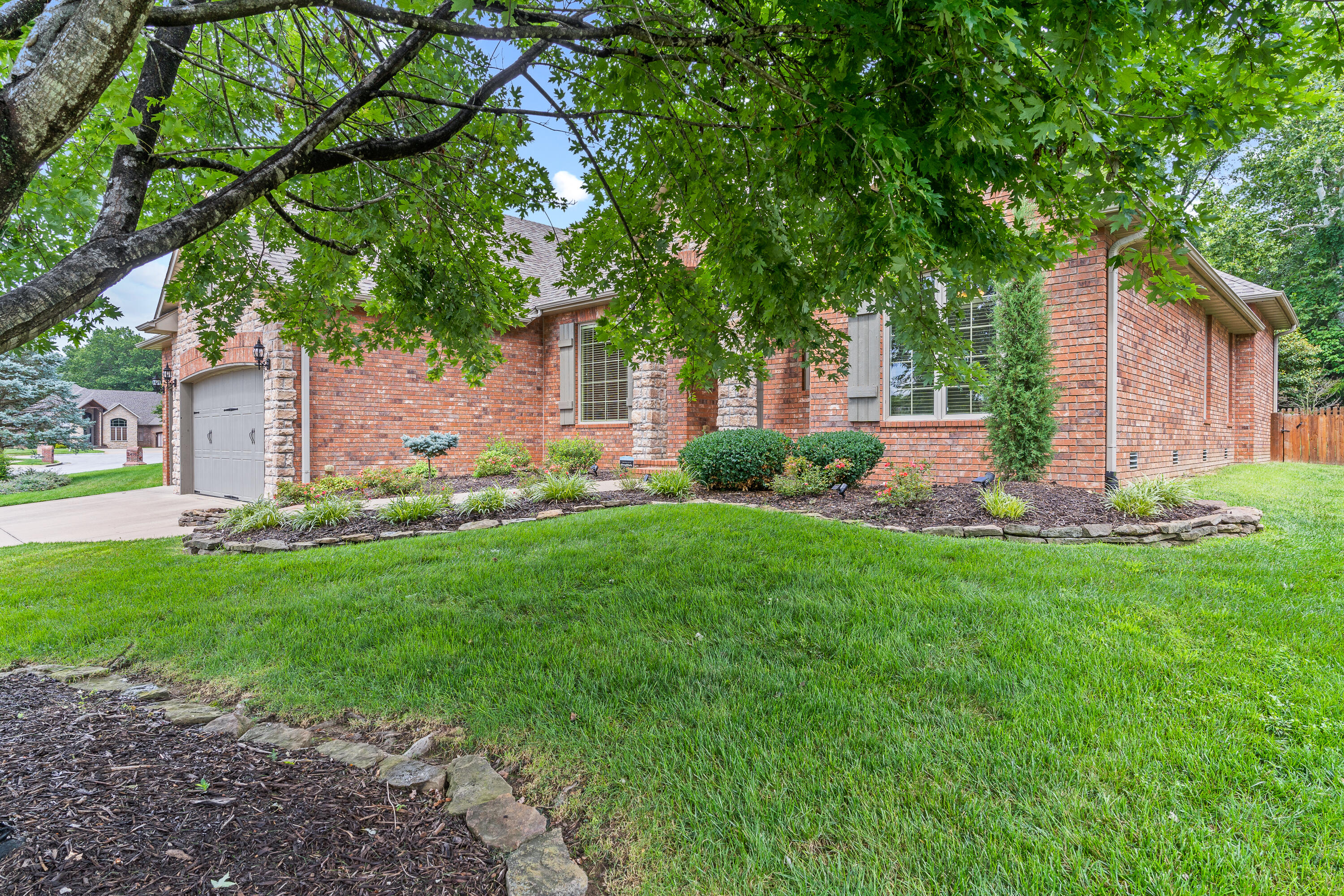 Eaglesgate - Residential