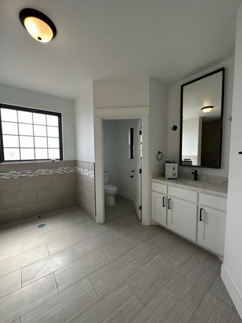 The Lakes Wild Horse - Residential