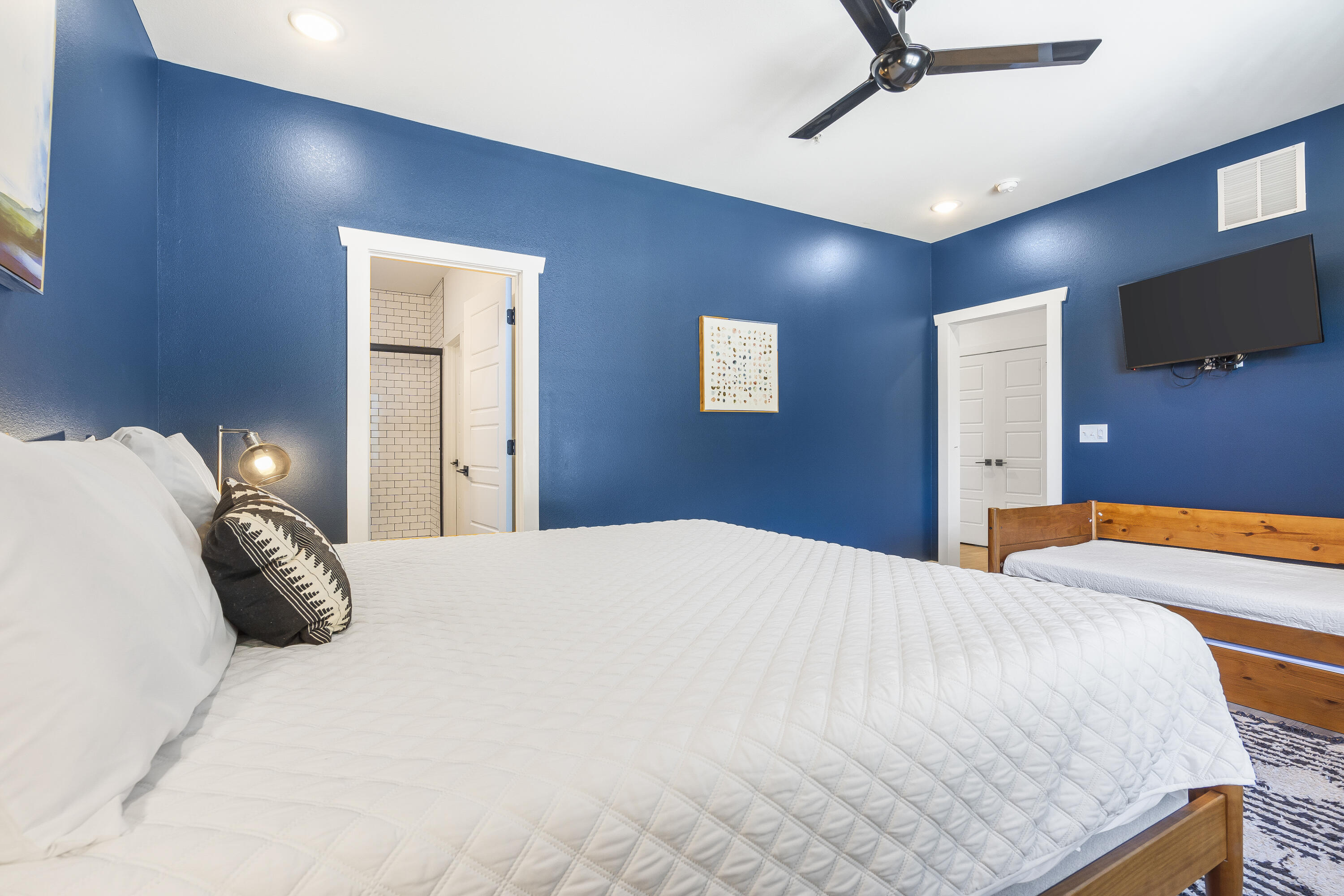 Crowne View Estates - Residential