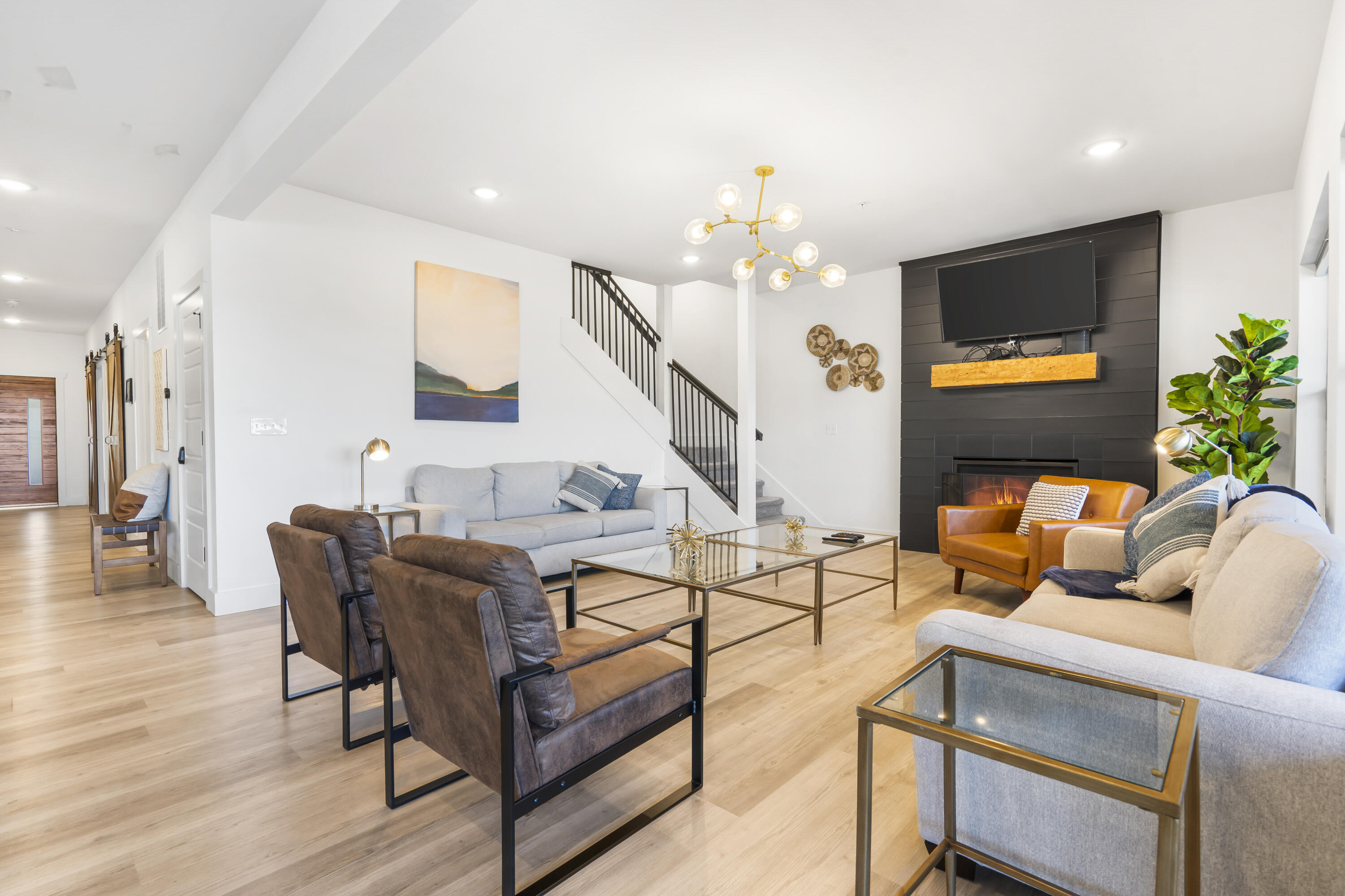 Crowne View Estates - Residential
