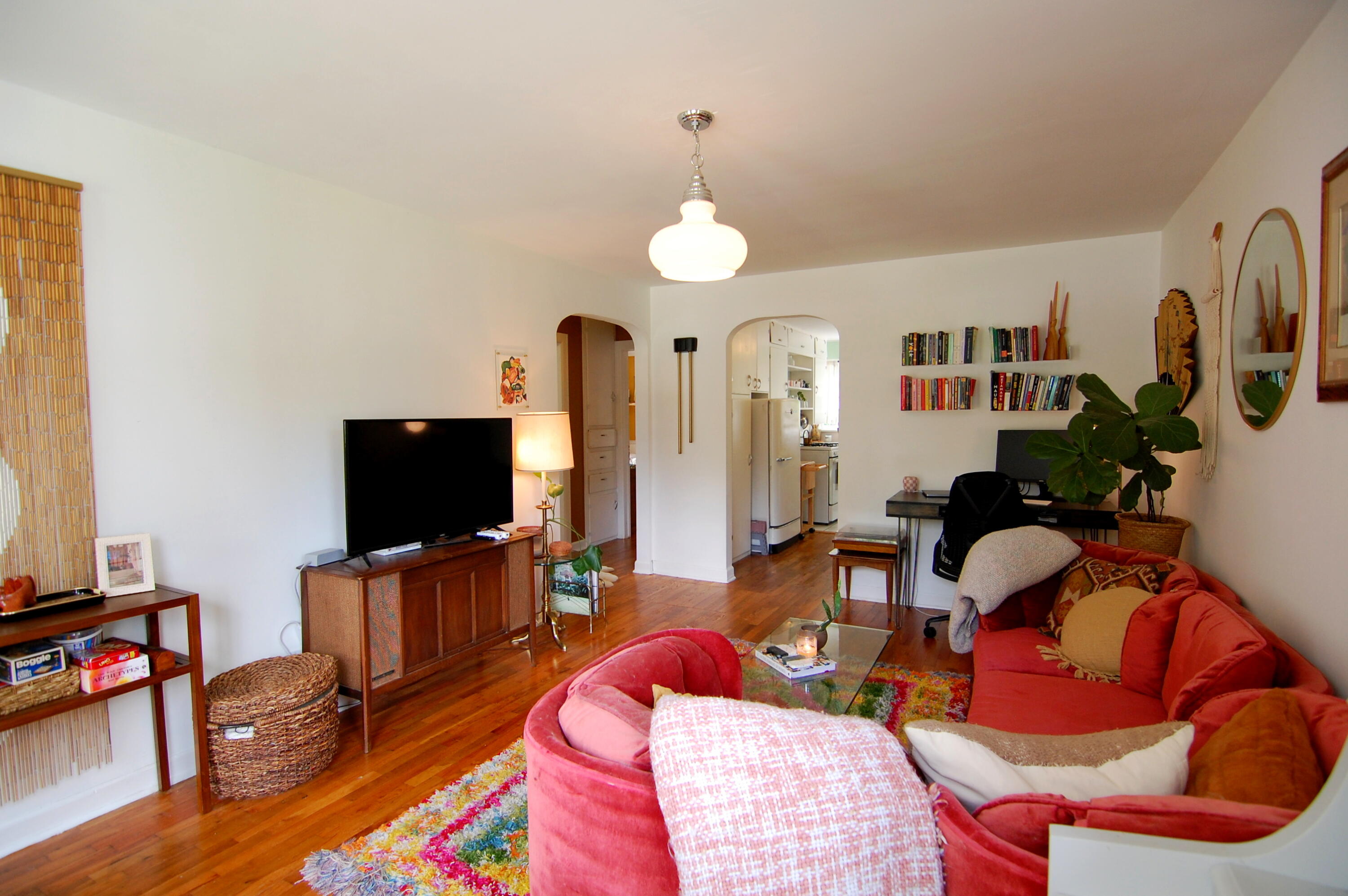 Rollston-Luster Pl - Residential