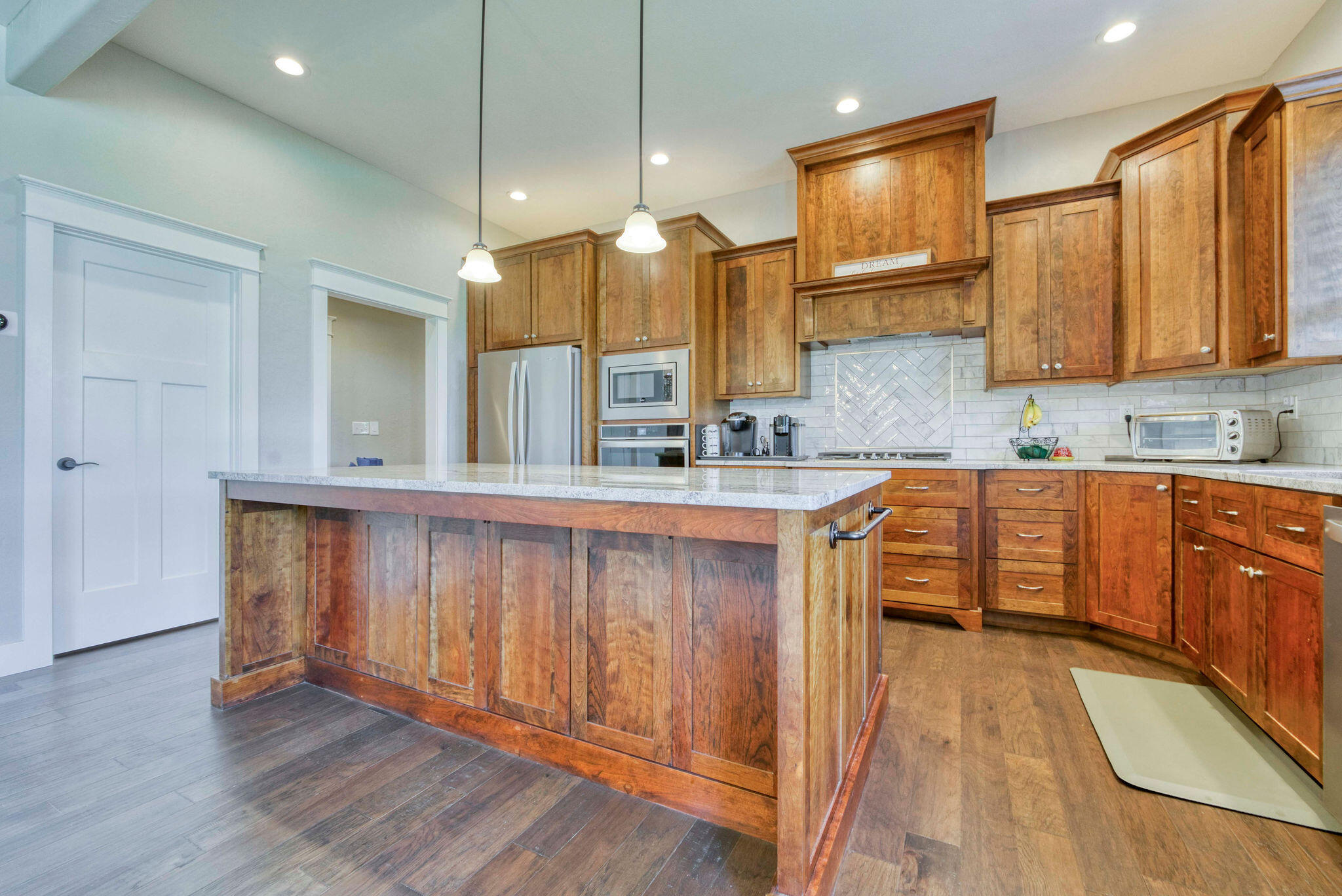 Kelby Creek - Residential