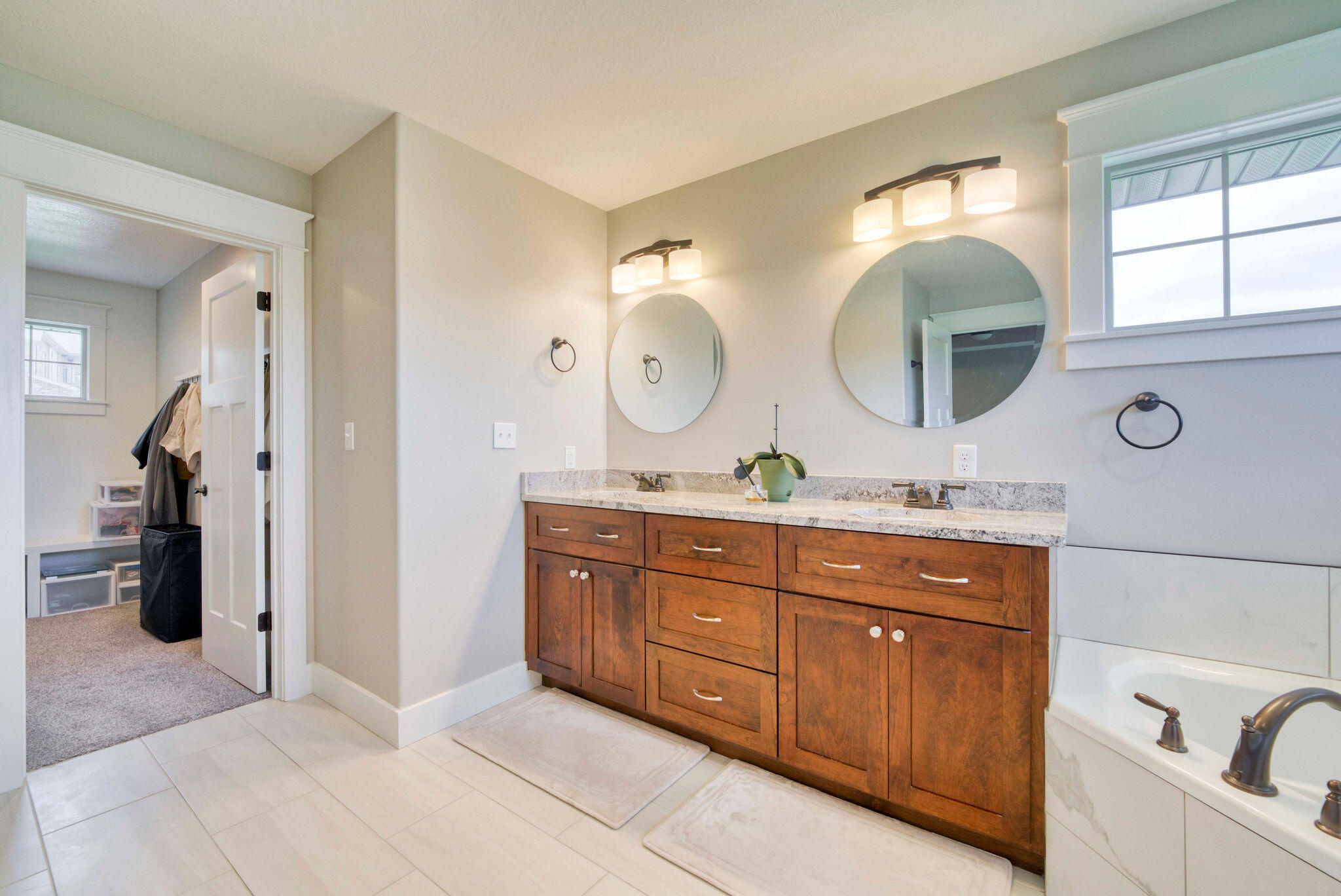Kelby Creek - Residential