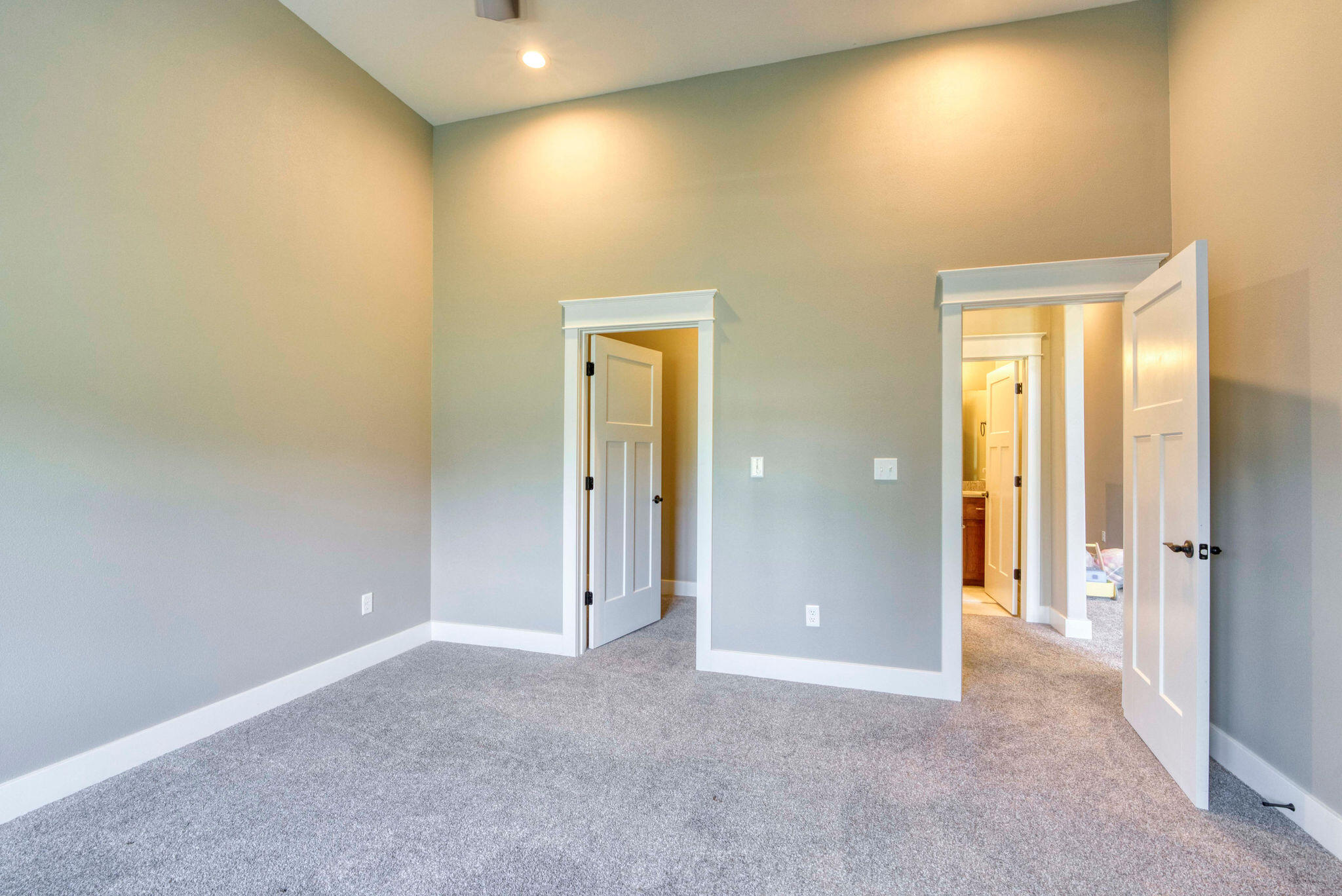 Kelby Creek - Residential