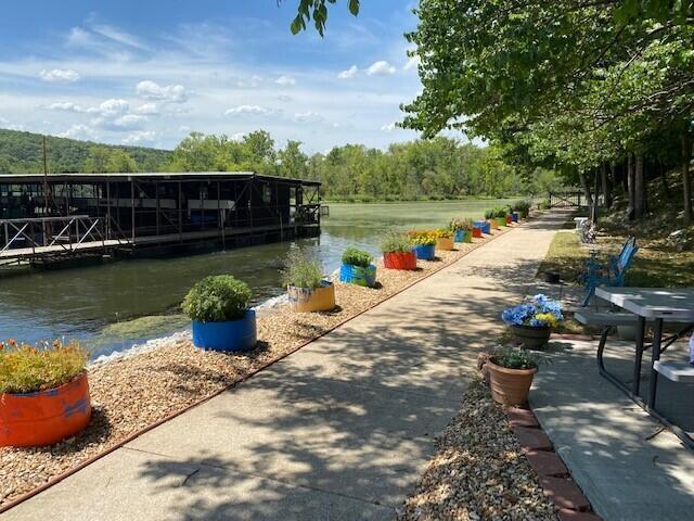 Taneycomo Terr-For - Residential
