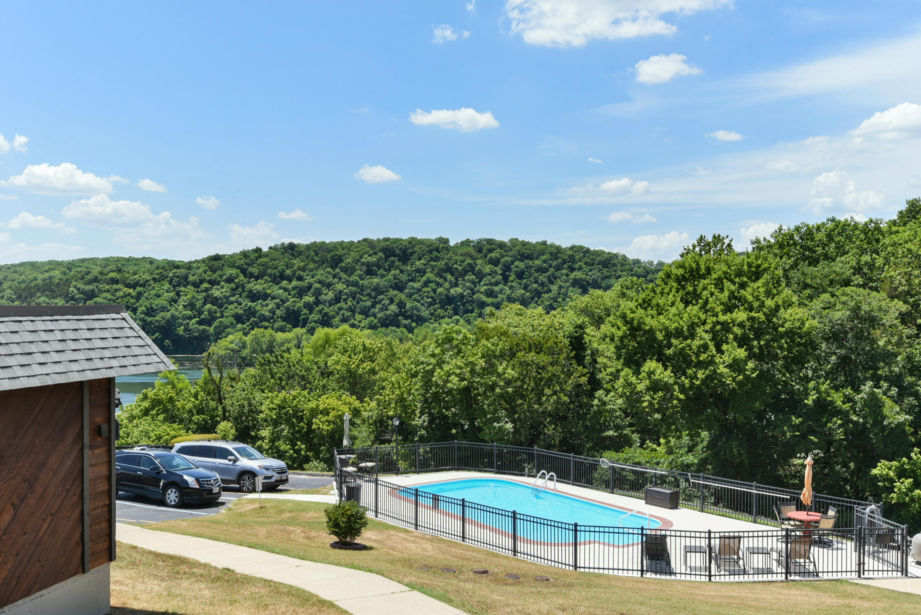Taneycomo Terr-For - Residential
